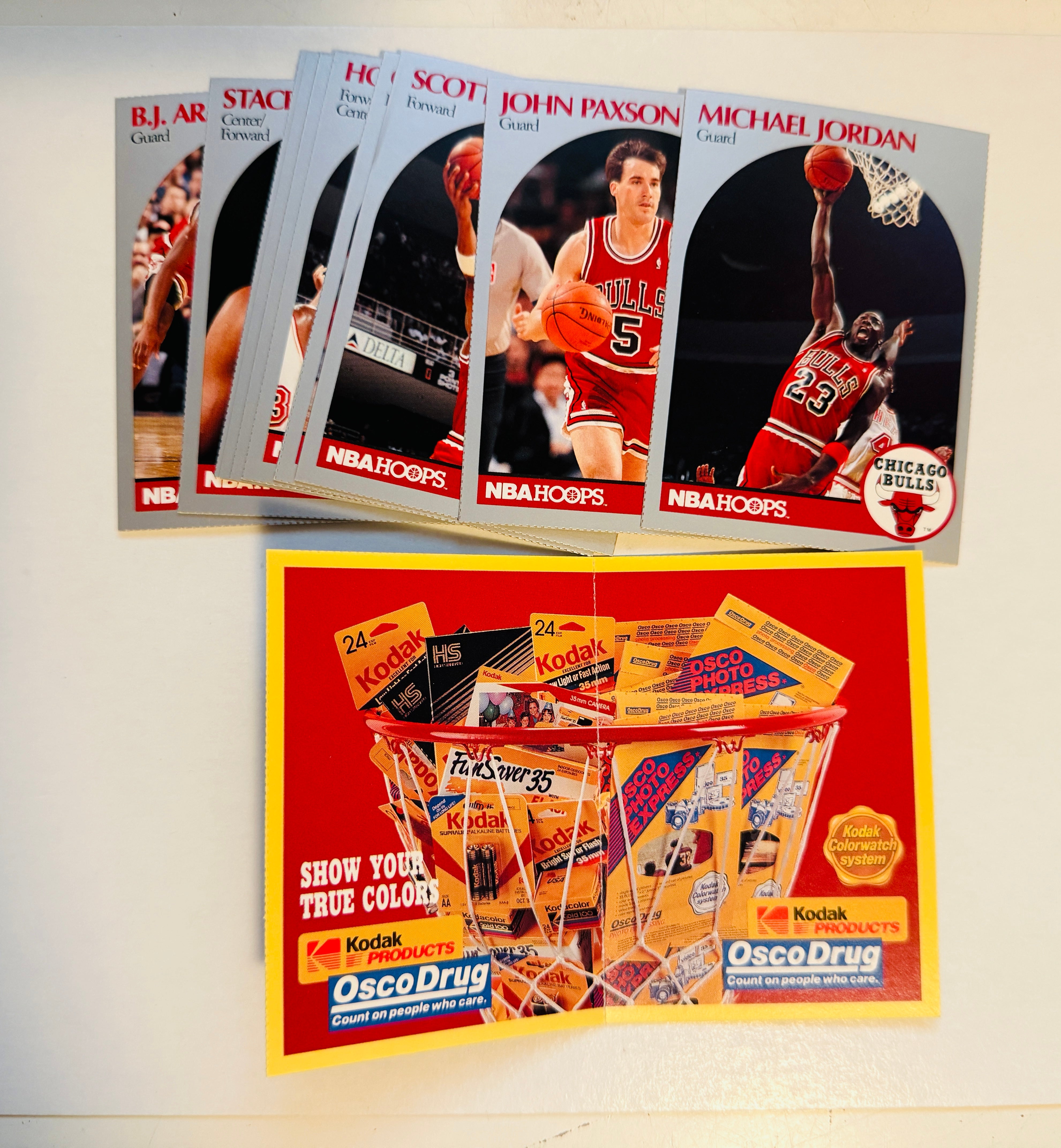 Osco Drugstore Chicago Bulls limited issued Hoops basketball team set 1990