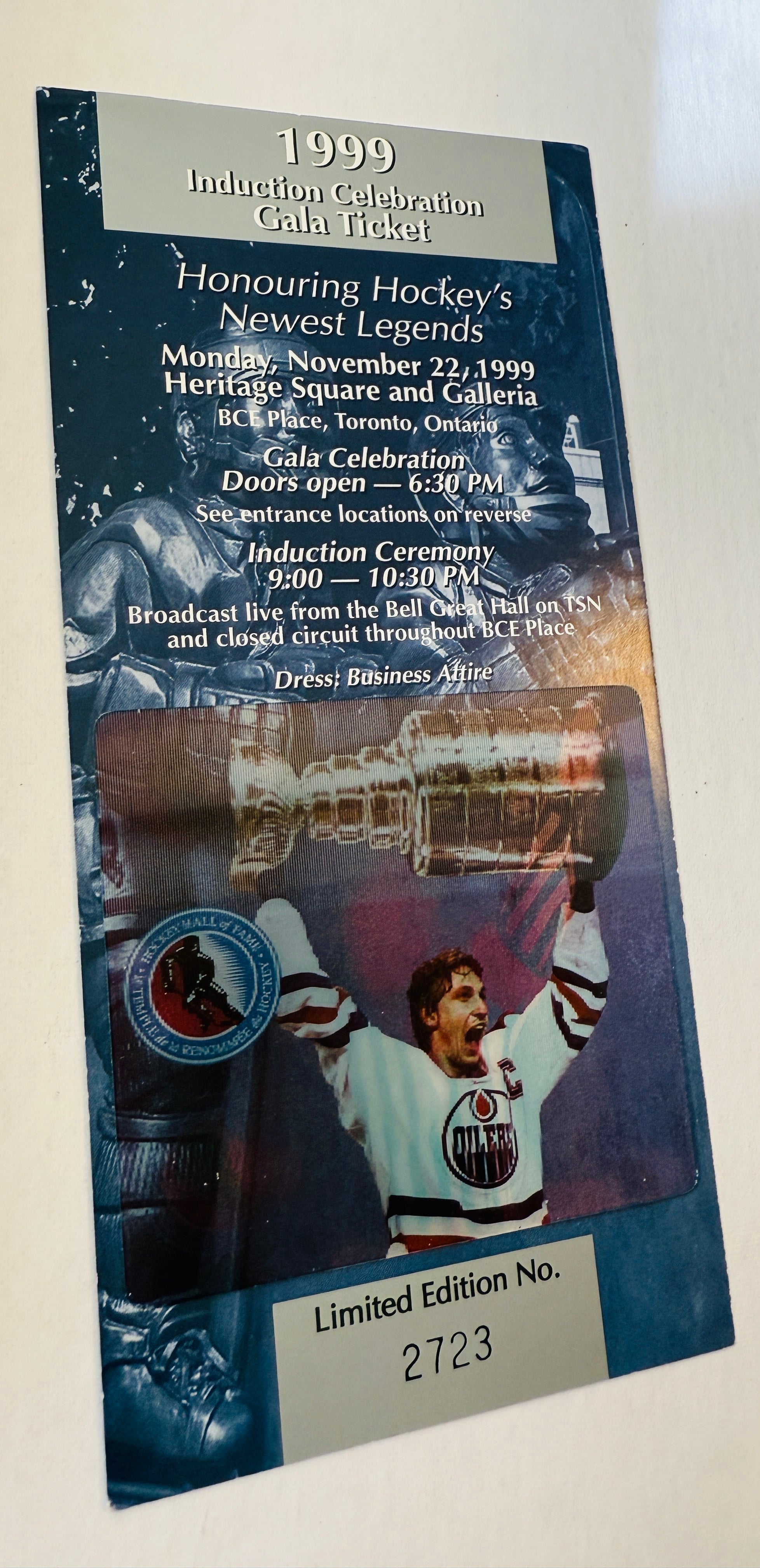 Hockey Hall of Fame rare Gala Lenticular ticket honouring Wayne Gretzky and others from 1999.