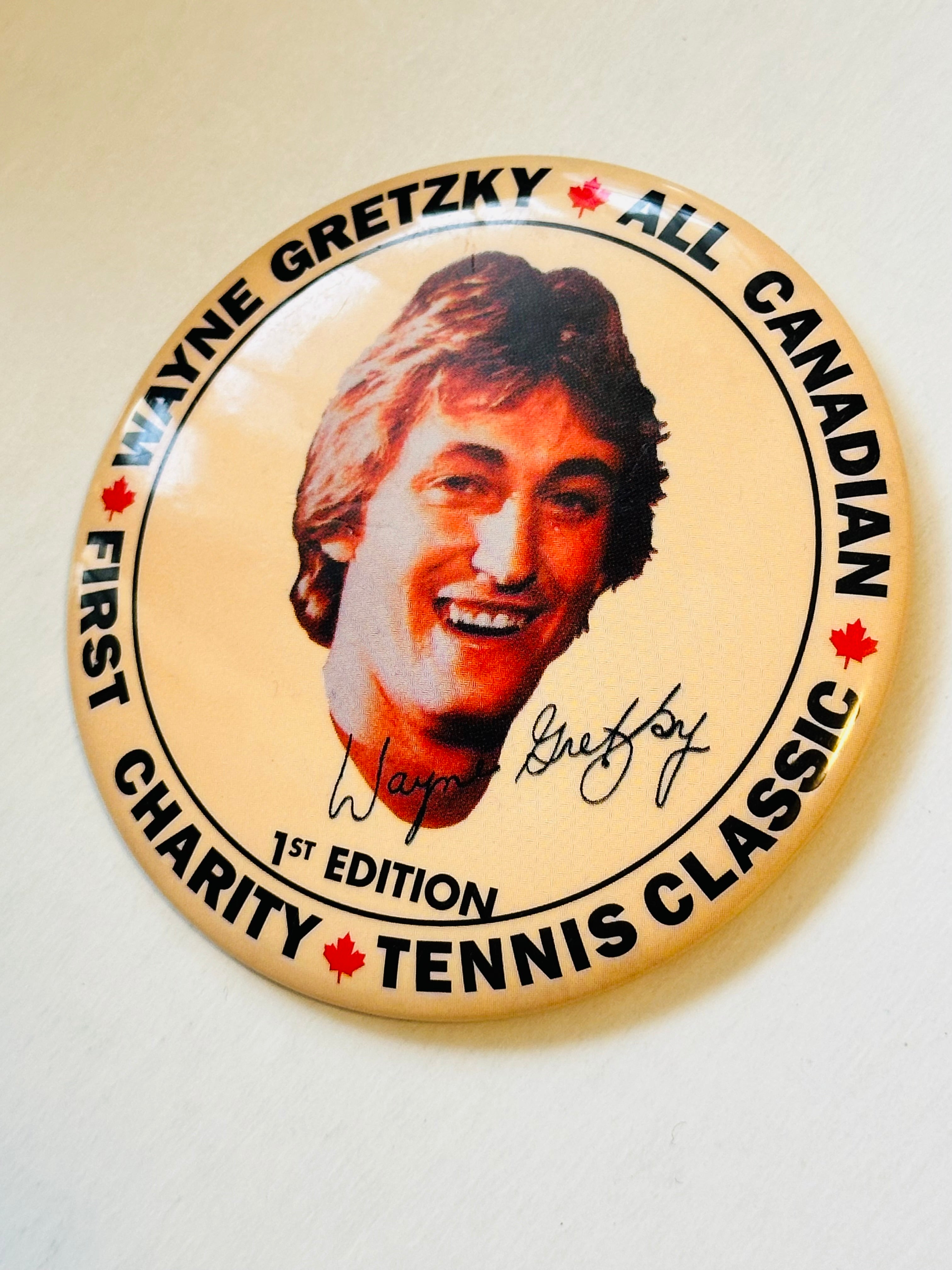 Wayne Gretzky Tennis classic event 3x3 button 1980s