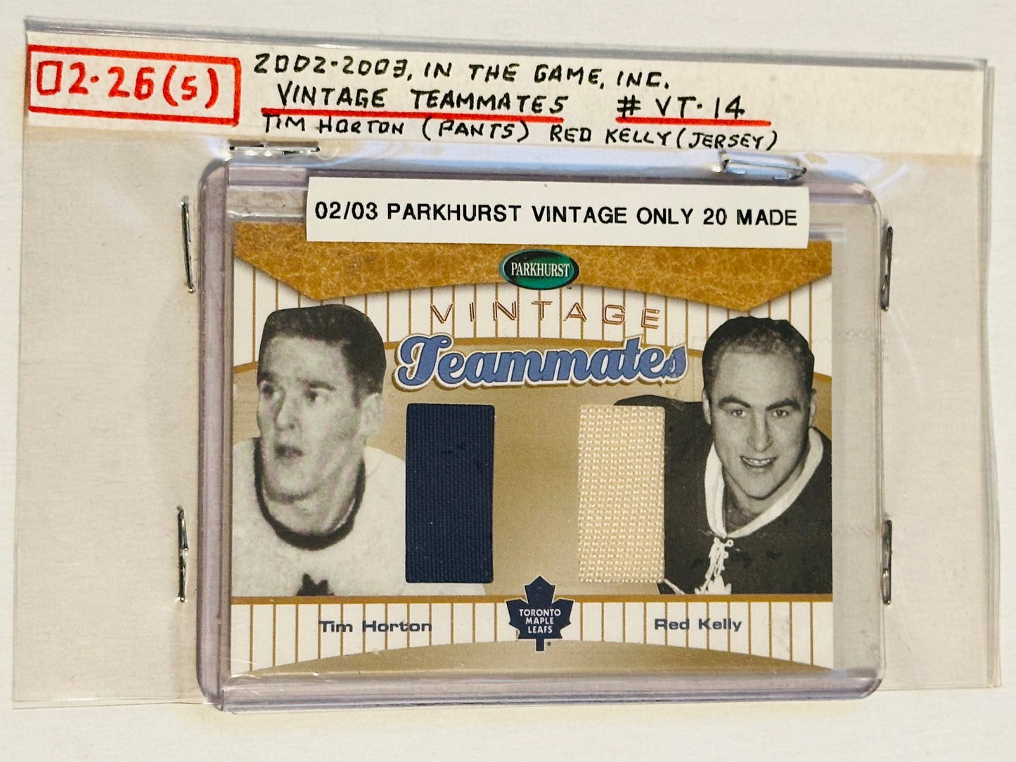 Tim Horton and Red Kelly rare double memorabilia hockey insert card 2002/03 (only 20)