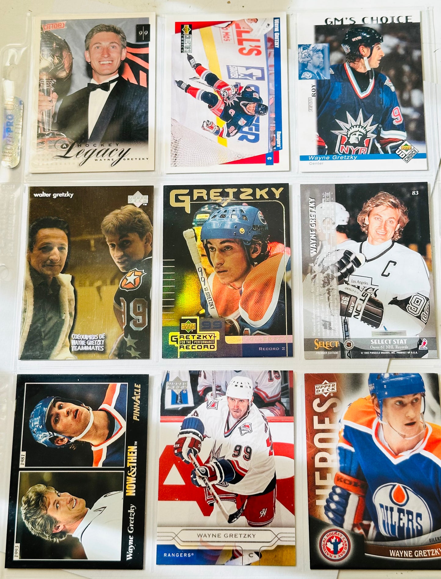 Wayne Gretzky hockey legend 10 hockey cards lot deal