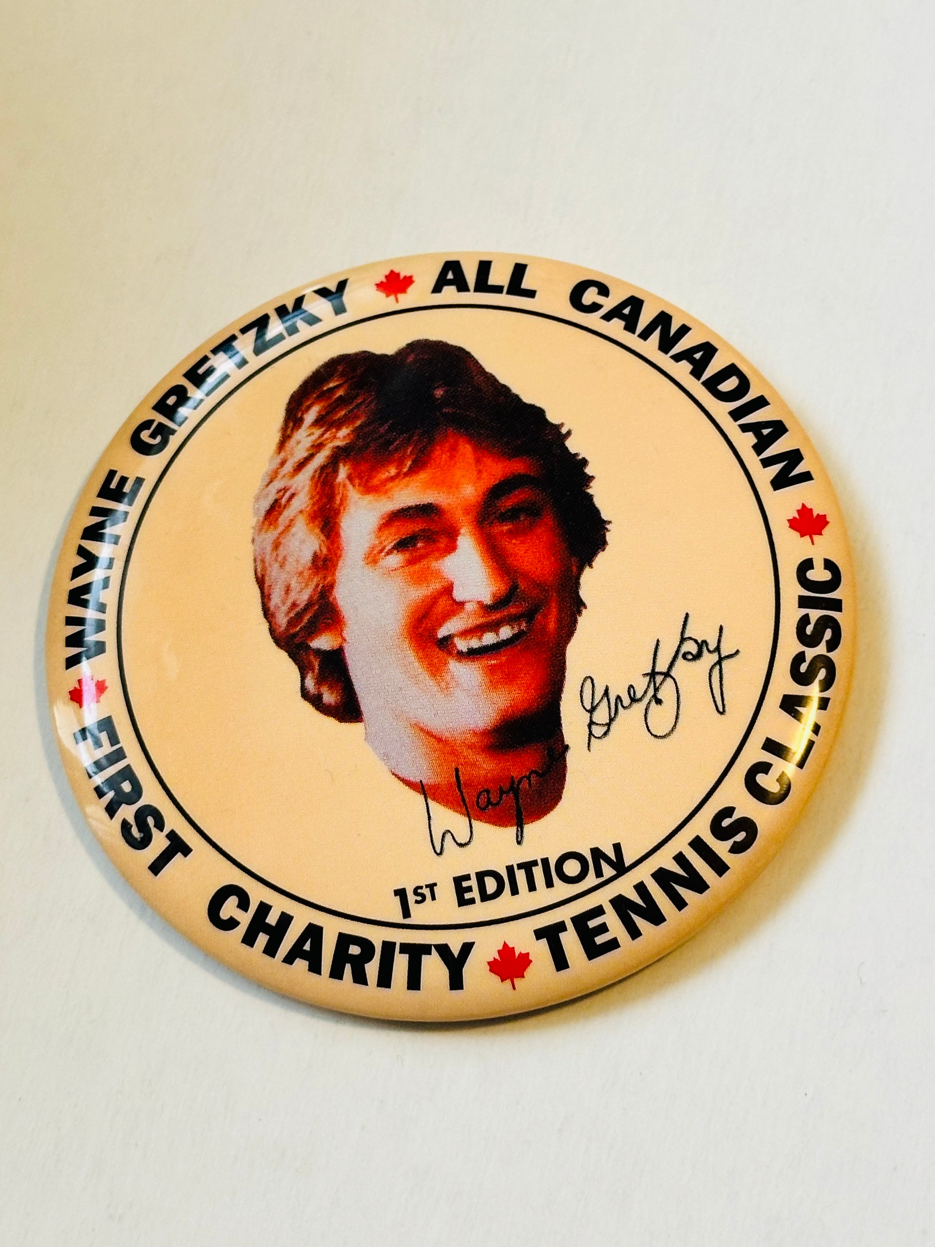 Wayne Gretzky Tennis classic event 3x3 button 1980s