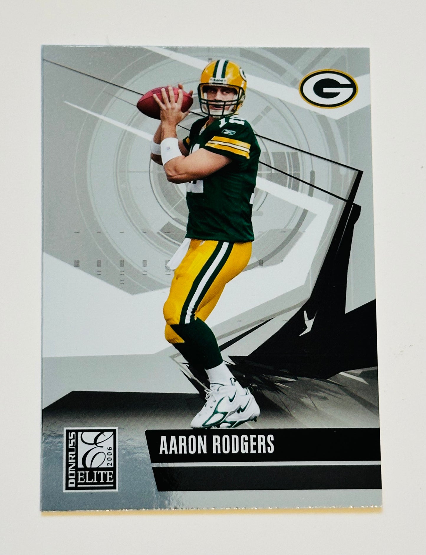 Aaron Rodgers NFL football legend rare Donruss Elite insert card 2006