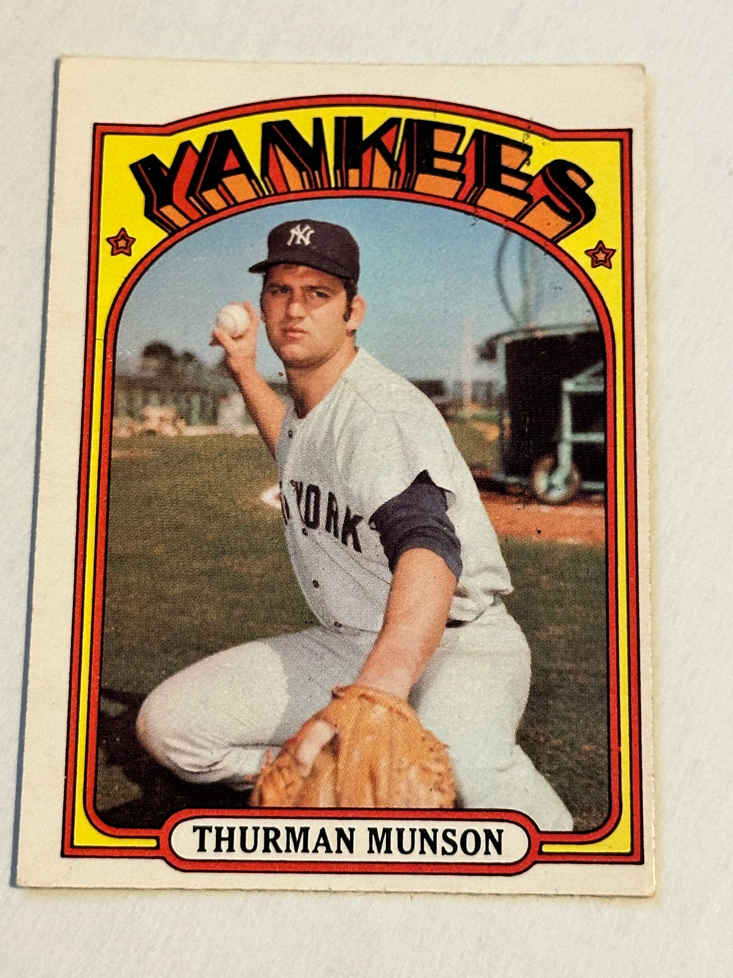 Thurman Munson Opc rare Canadian version ex condition baseball card 1972