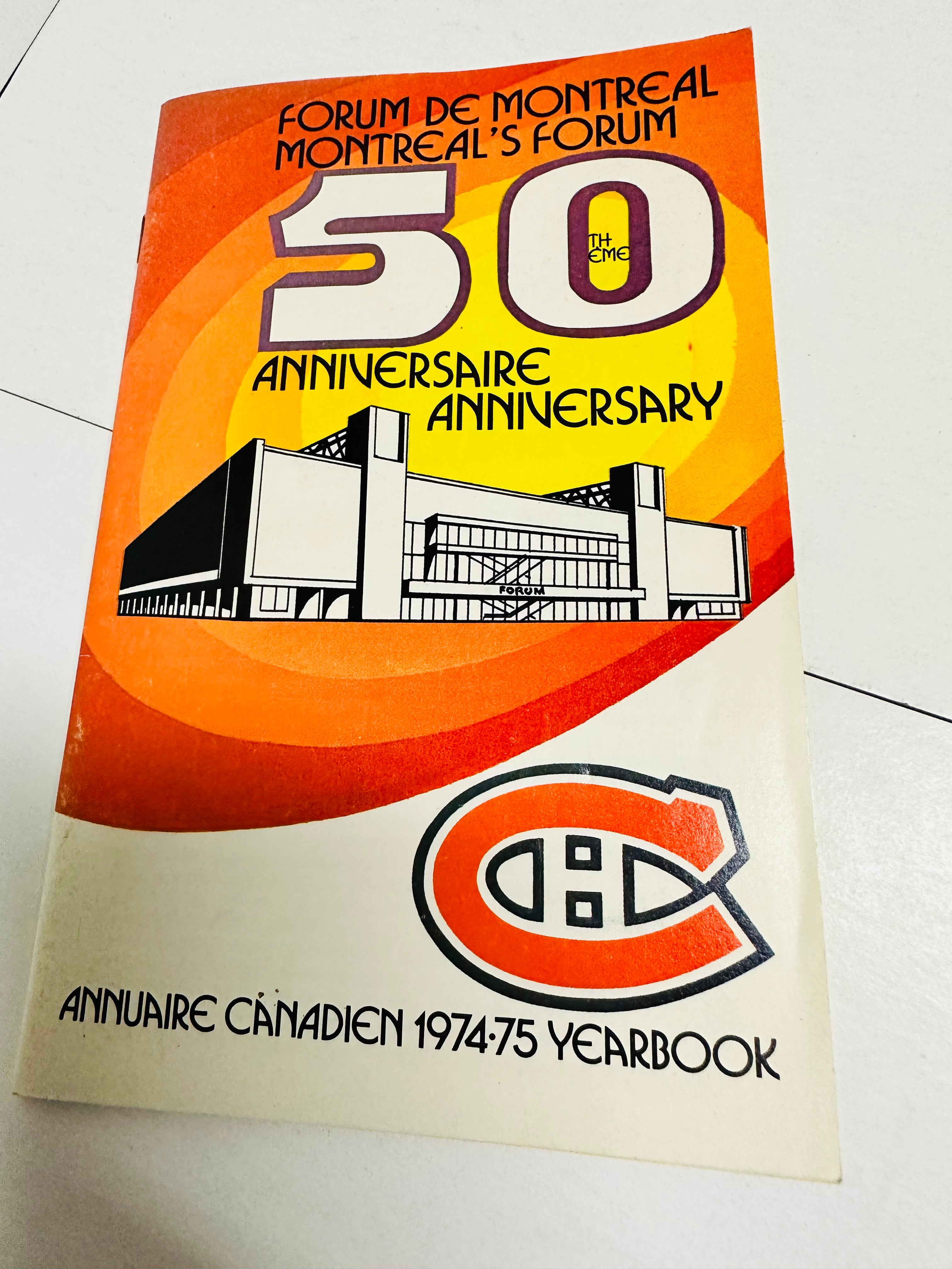 1974-75 Montreal Canadiens hockey vintage yearbook