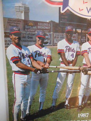 Toronto Blue Jays Roberto Alomar signed minor league baseball program