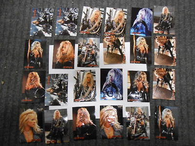 Pamela Anderson Barb Wire movie embossed insert card set 1990s