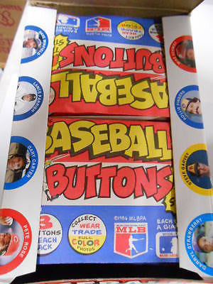 Baseball Buttons regional issued full box 1980s