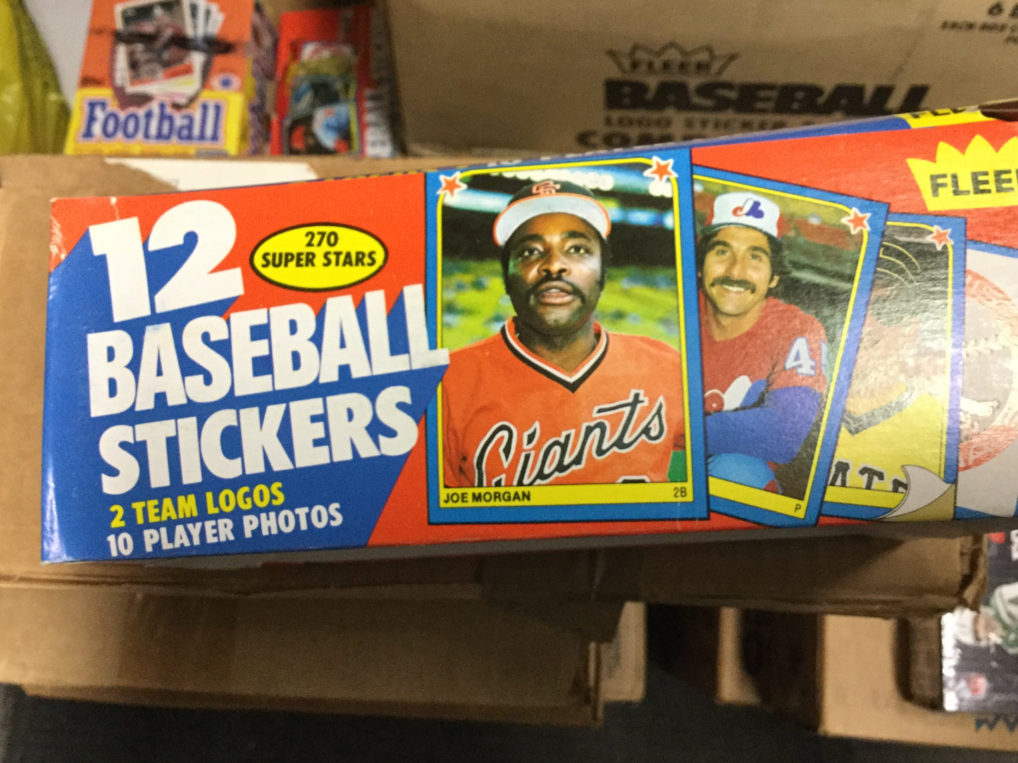 1983 Fleer baseball stickers 48 packs box