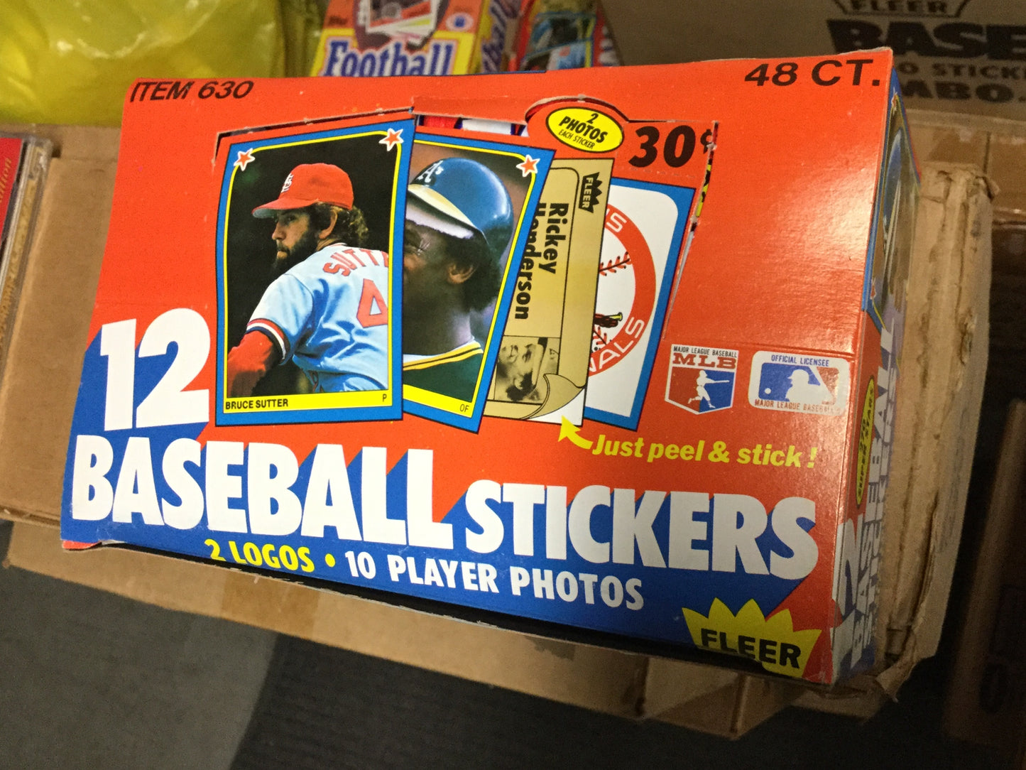 1983 Fleer baseball stickers 48 packs box