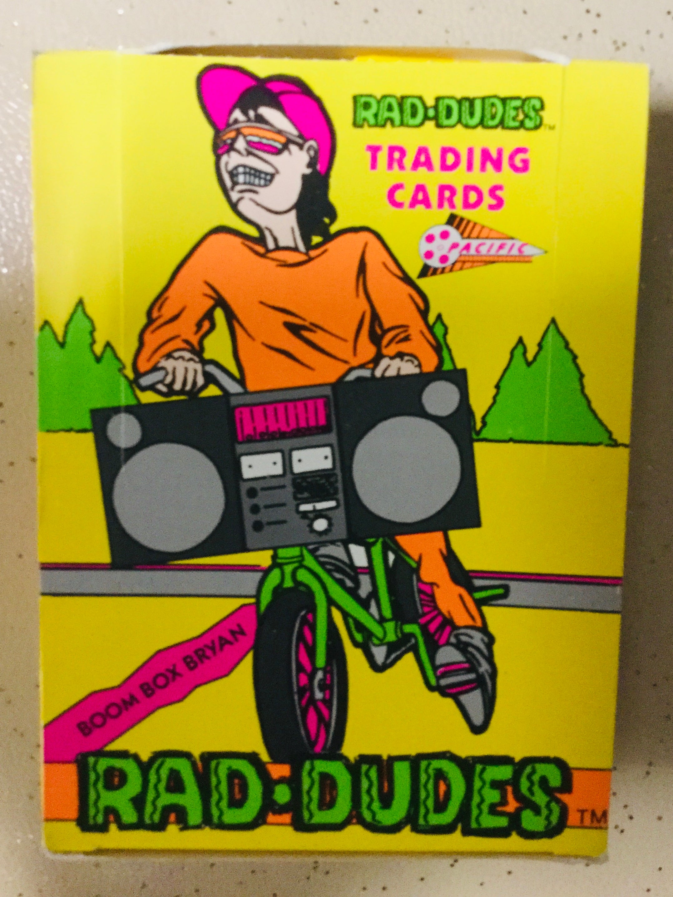 1980s Pacific Rad Dudes rare limited issue cards 36 packs box