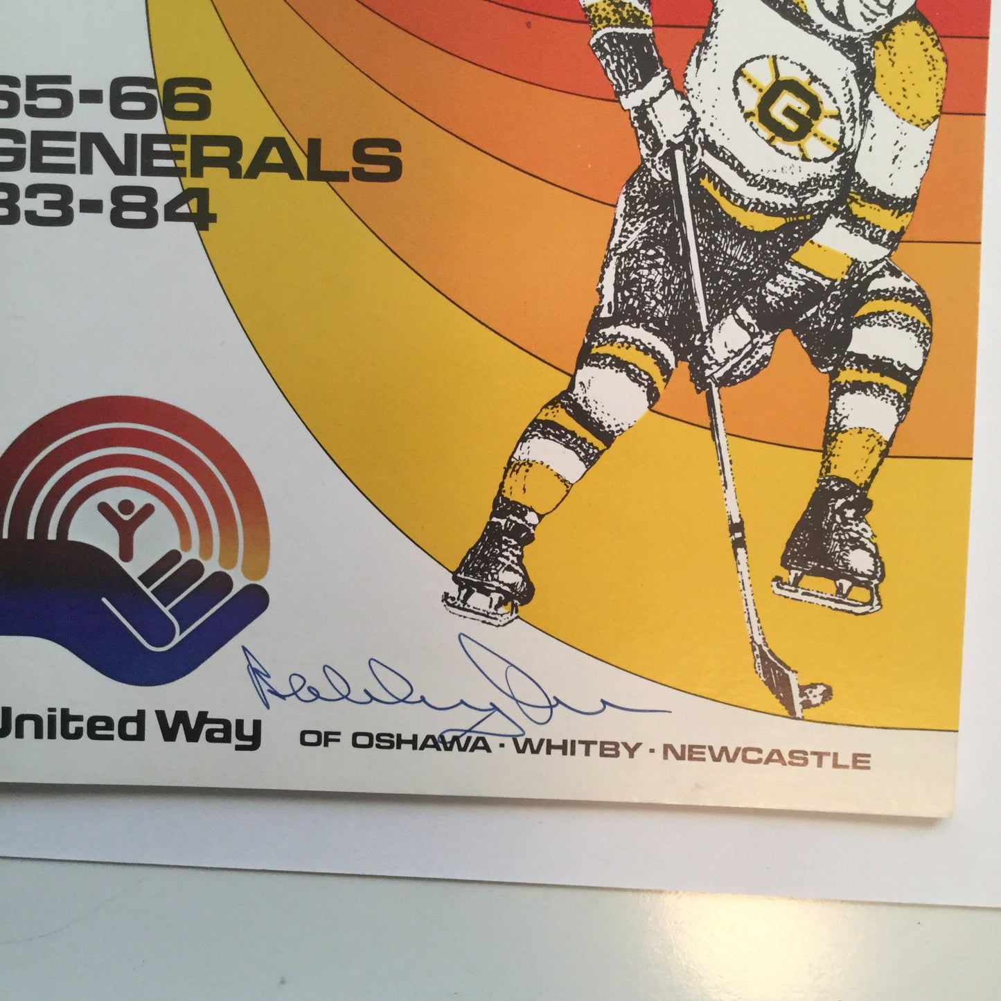 Bobby Orr signed Oshawa Generals hockey program 1983