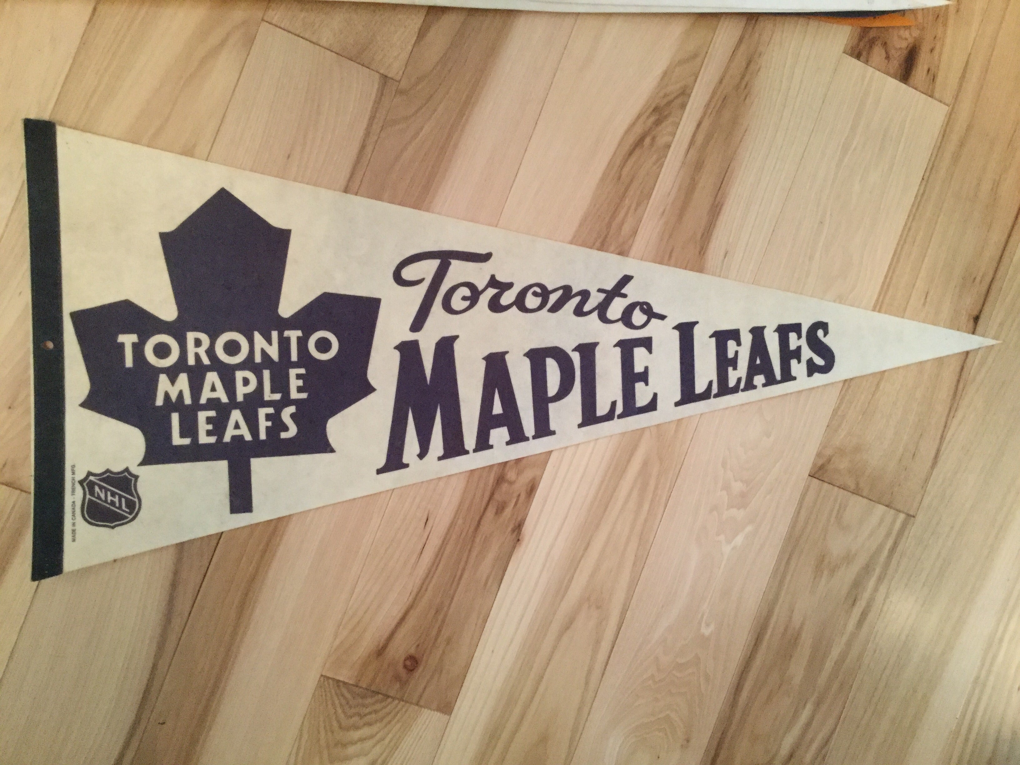 Toronto Maple Leafs hockey rare Pennant 1970s