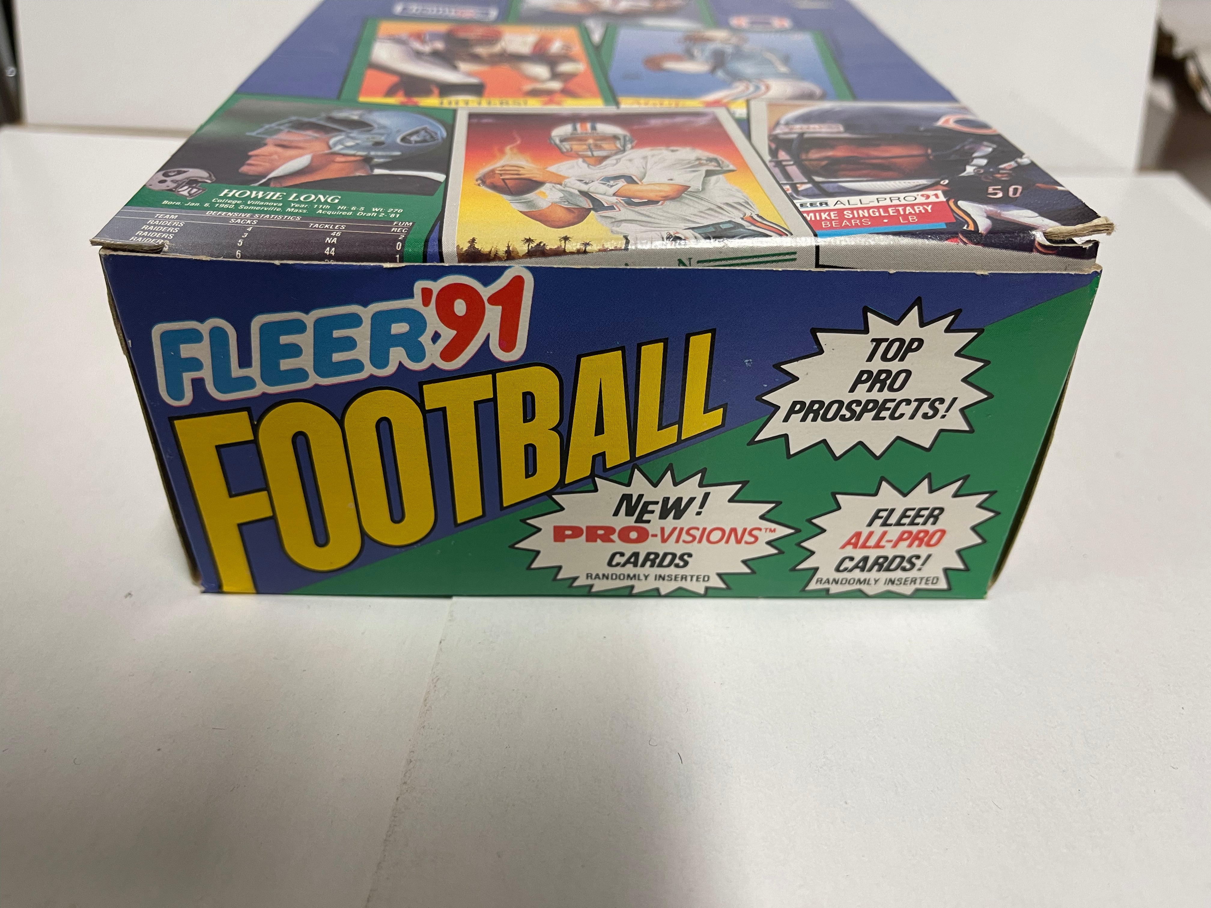 1991 Fleer Football cards 36 pack box