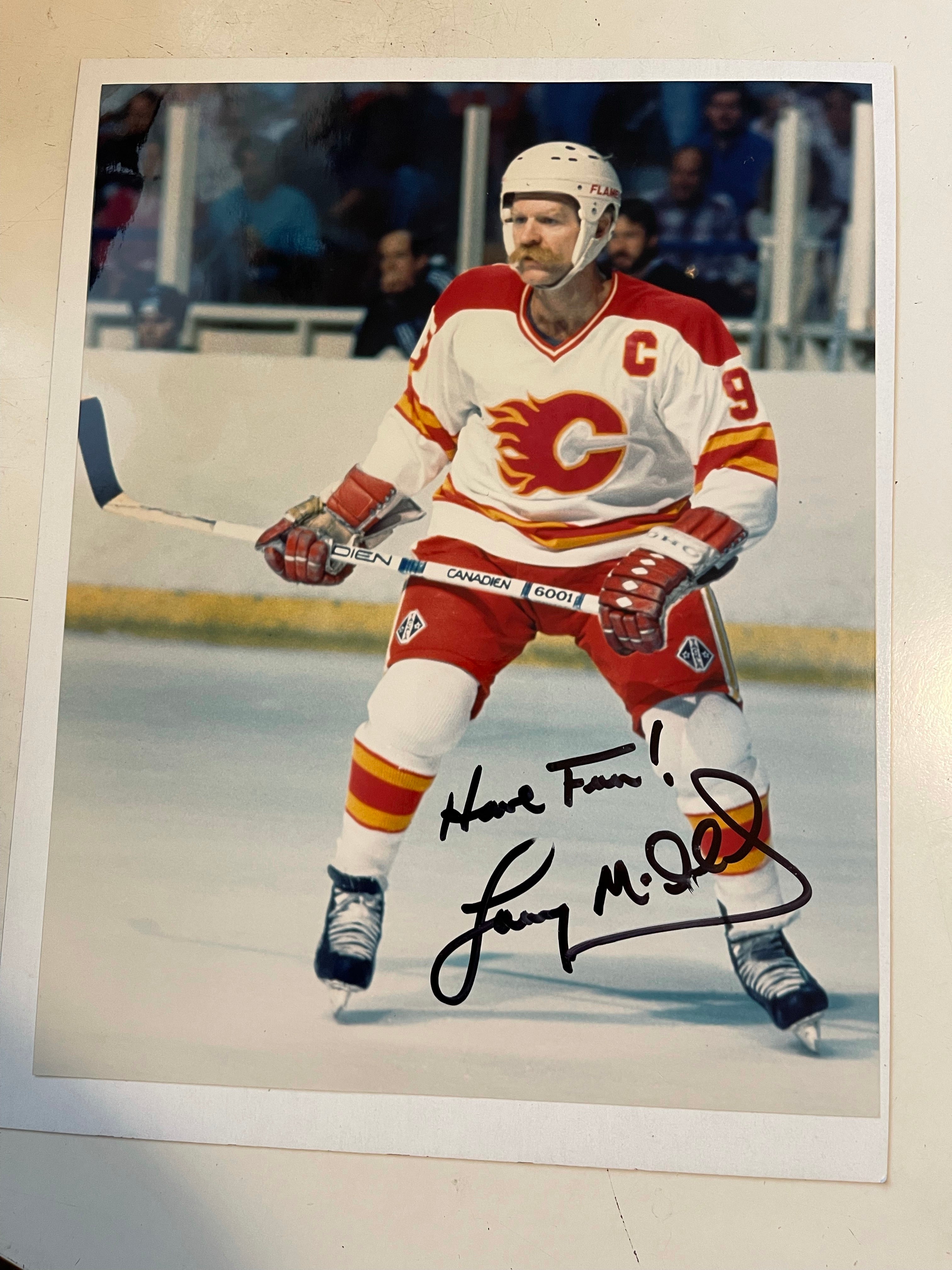 Lanny McDonald Calgary Flames autograph 8x10 photo with COA