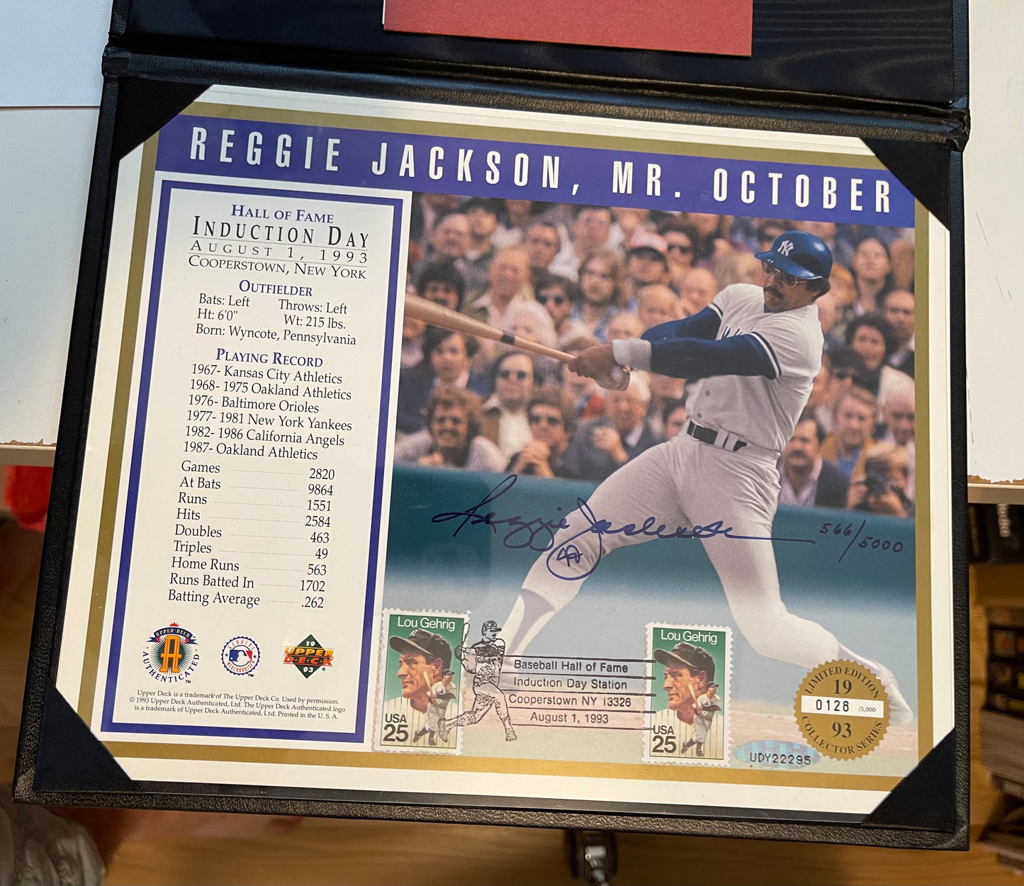 Reggie Jackson Upper Deck UDA authenticated signed photo in display folder 1993