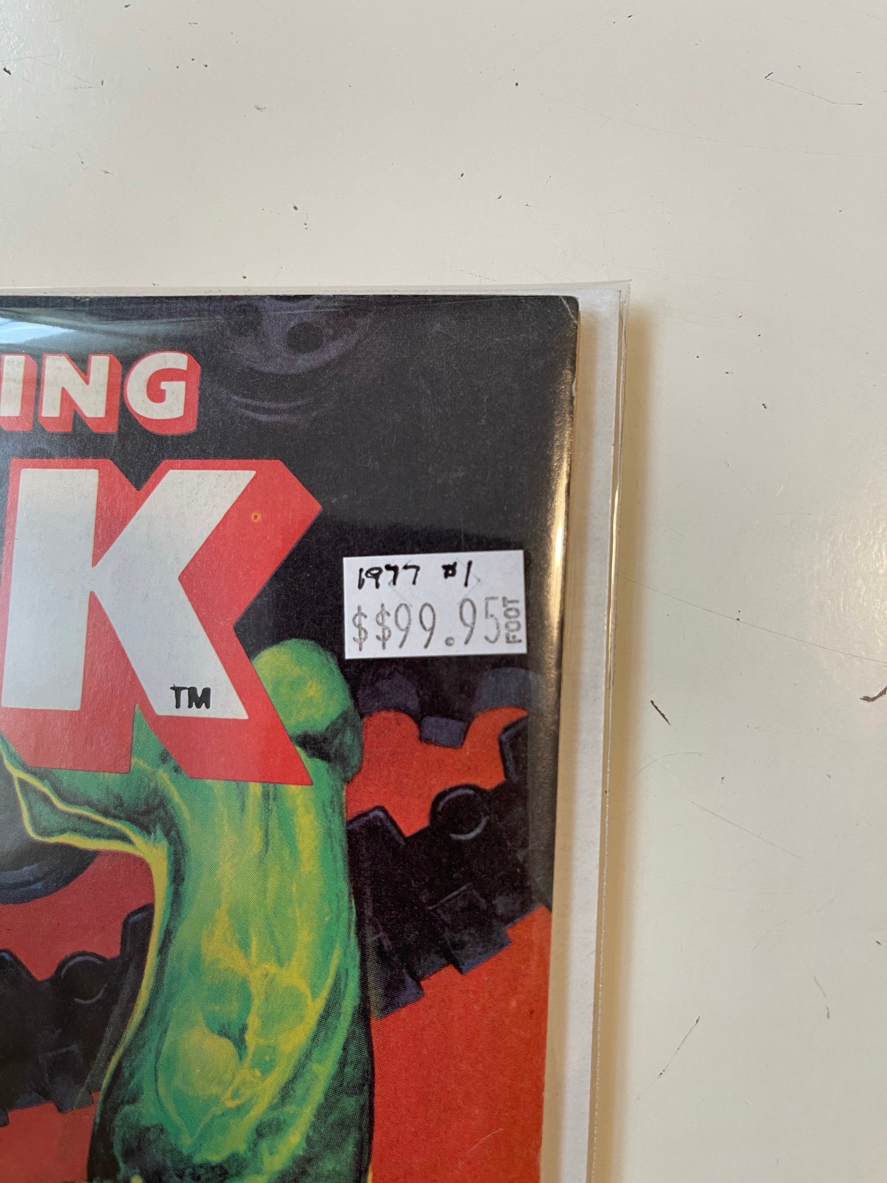 The Rampaging Hulk #1 high grade magazine comic book 1977