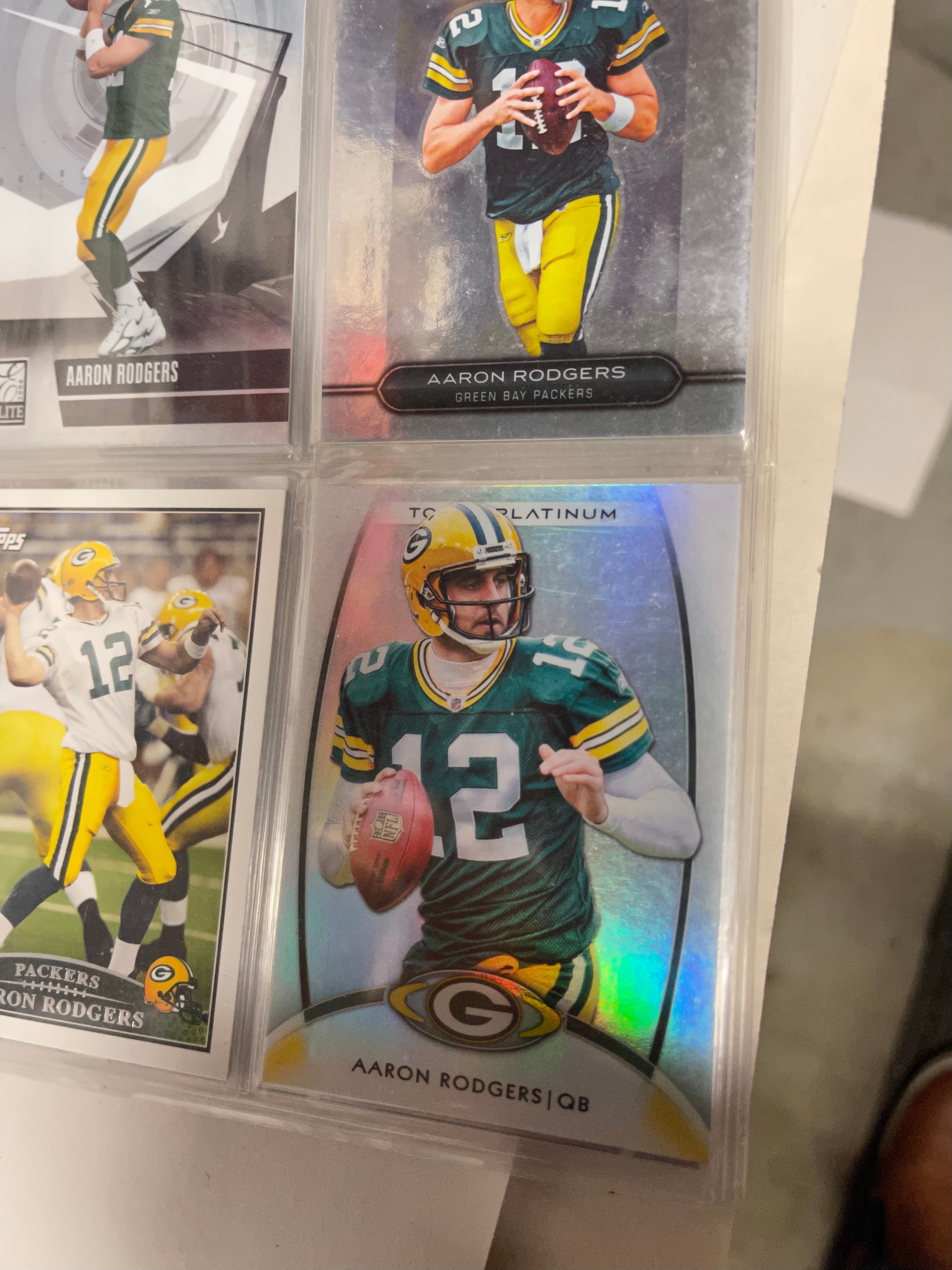Aaron Rodgers football legend 32 count cards lot deal