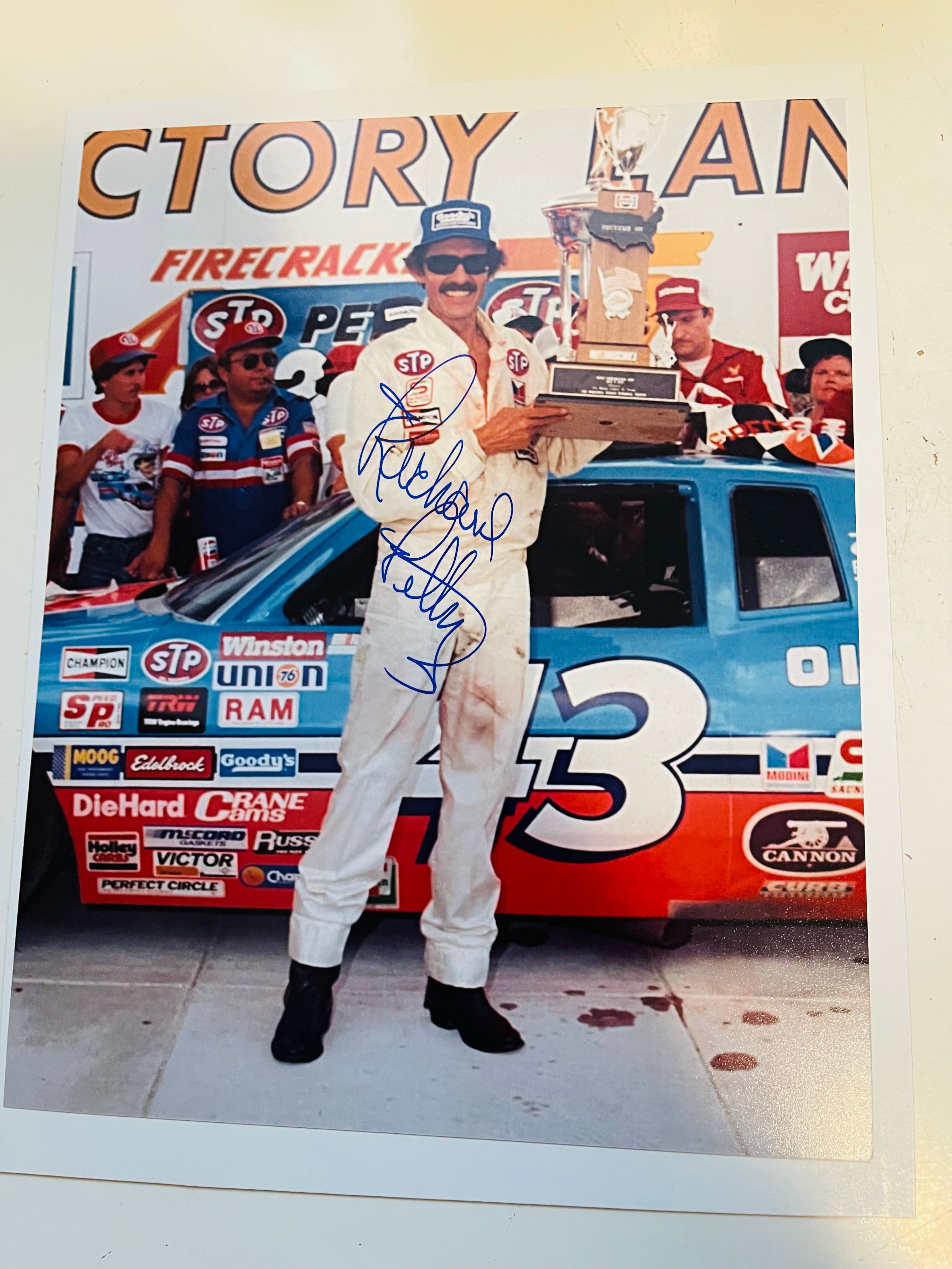 Richard Petty NASCAR racing legend autograph with COA
