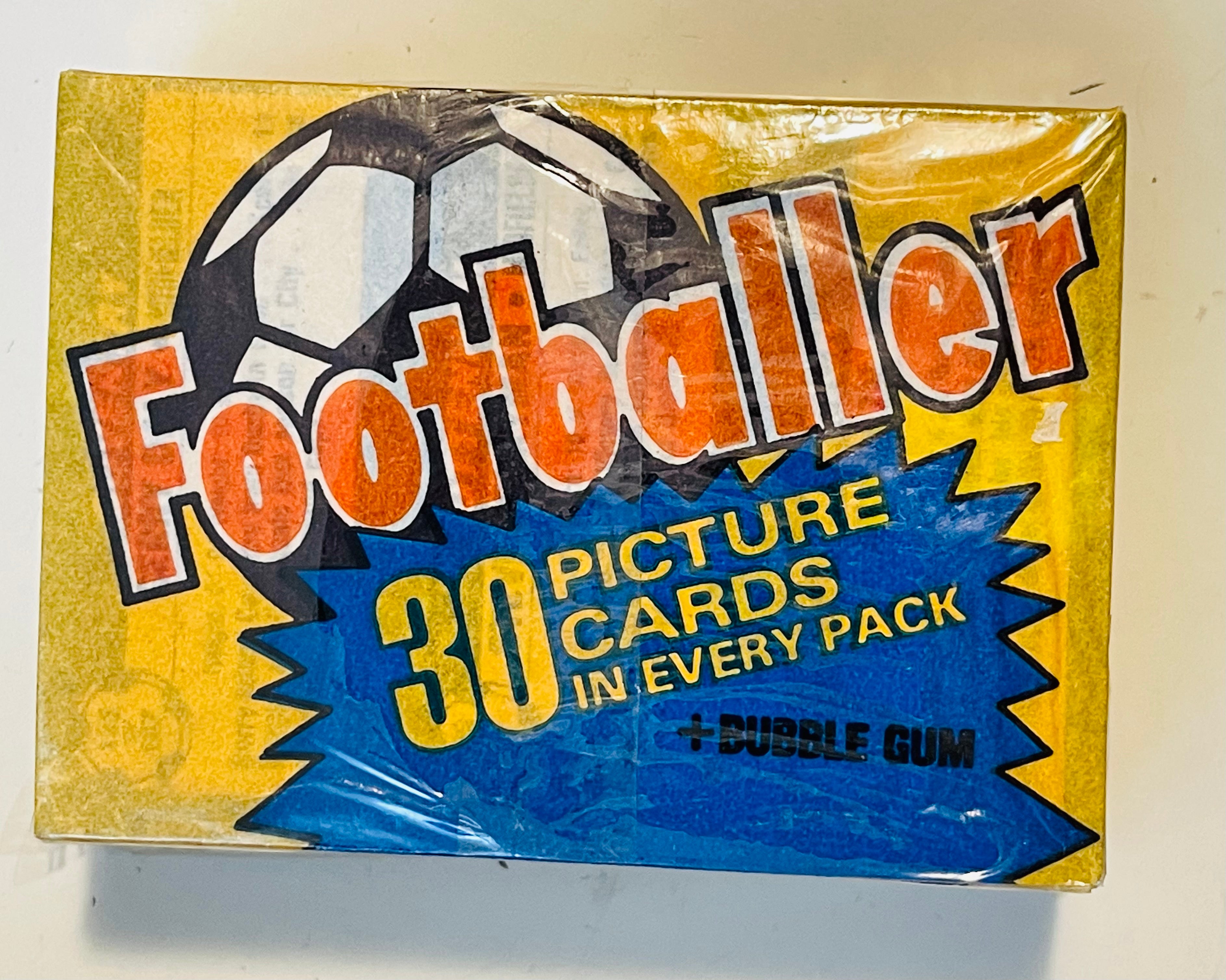 Soccer Footballer rare cards set with wrapper 1980-81