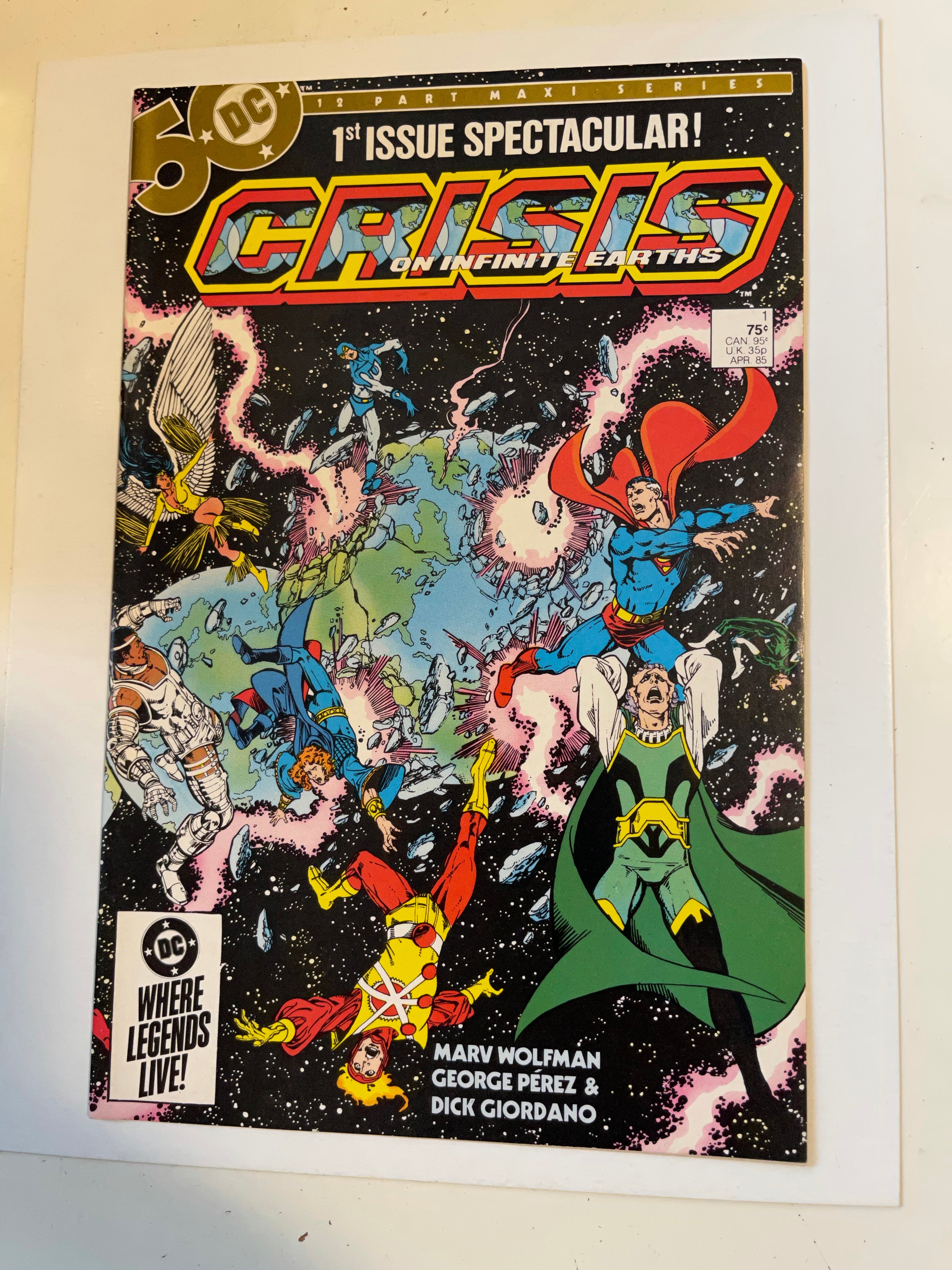 Crisis on Infinite Earths #1 VF condition comic book