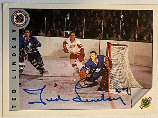 Ted Lindsay autograph hockey card with COA