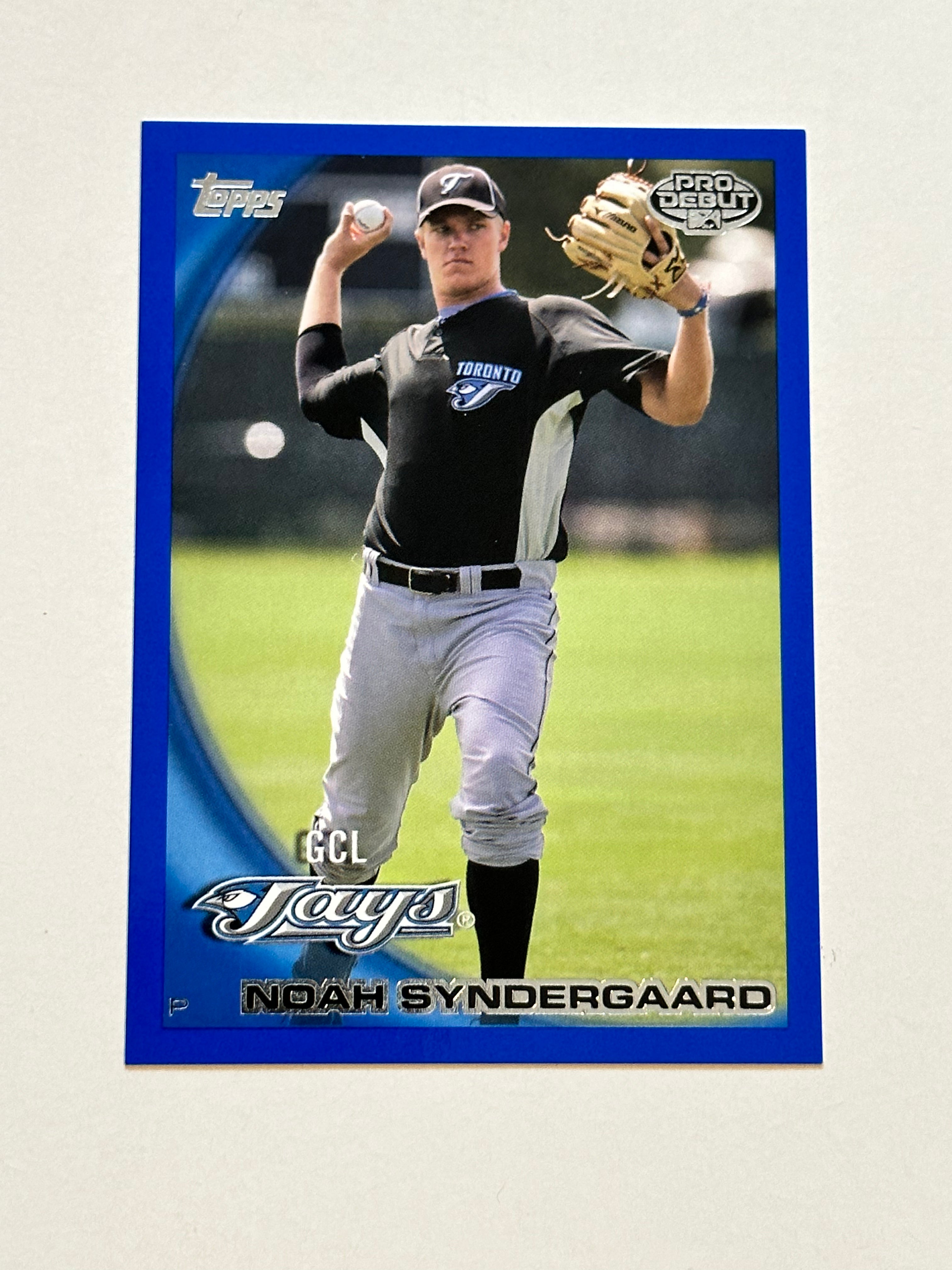Noah Syndergaard rare numbered Topps baseball rookie card