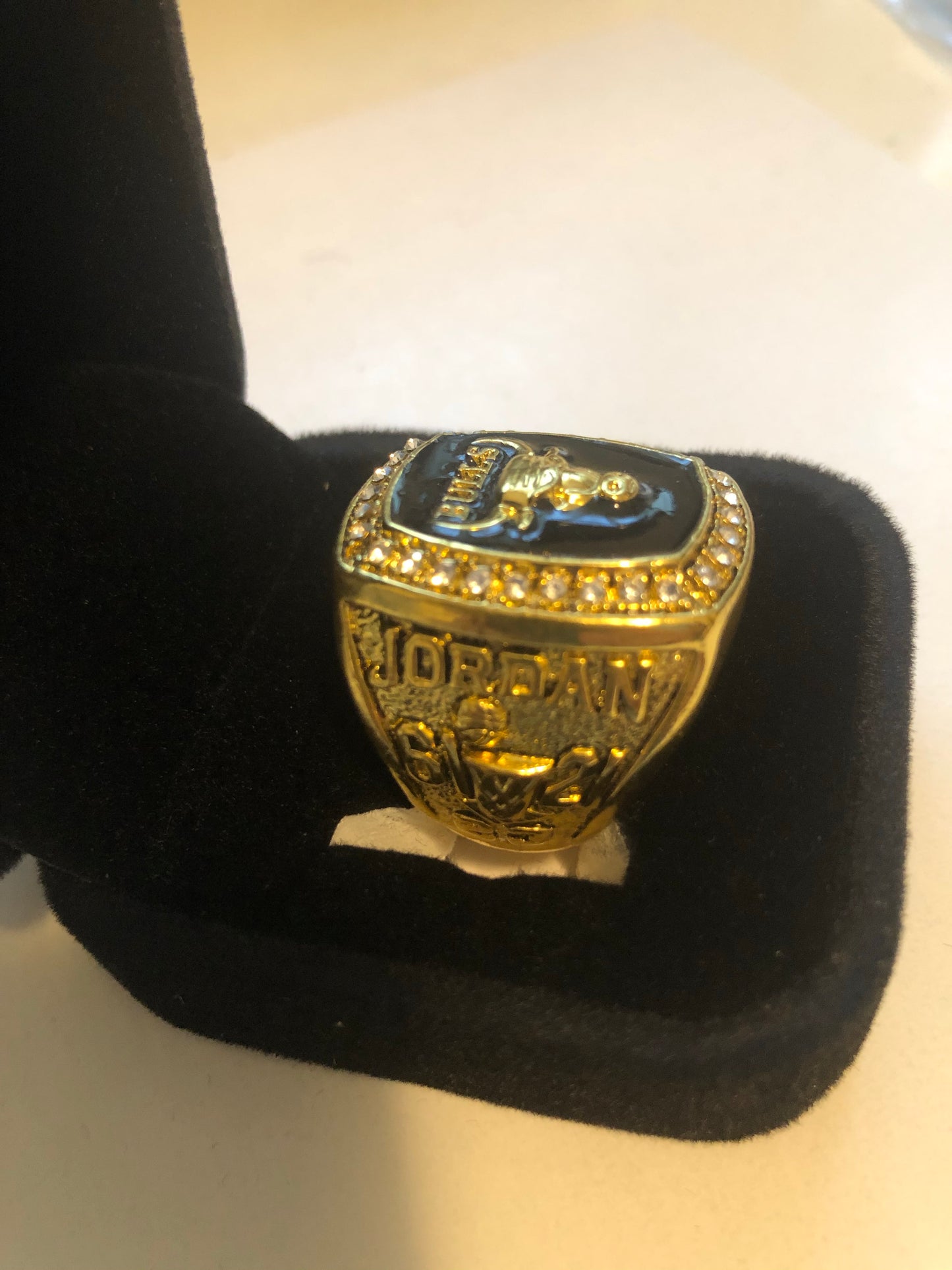 Michael Jordan NBA Chicago Bulls basketball replica championship Ring 1991