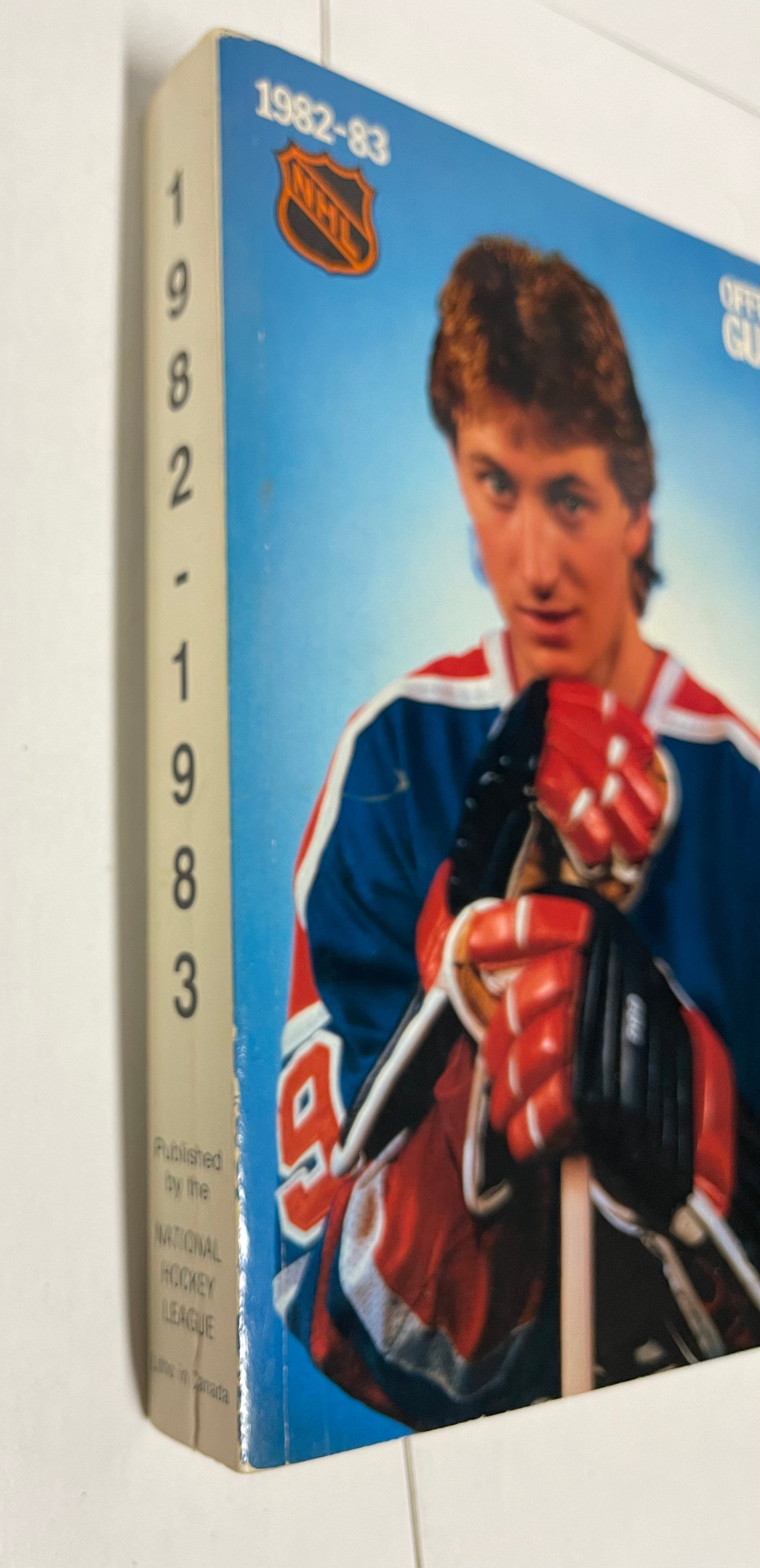 1982-83 NHL hockey Record thick book