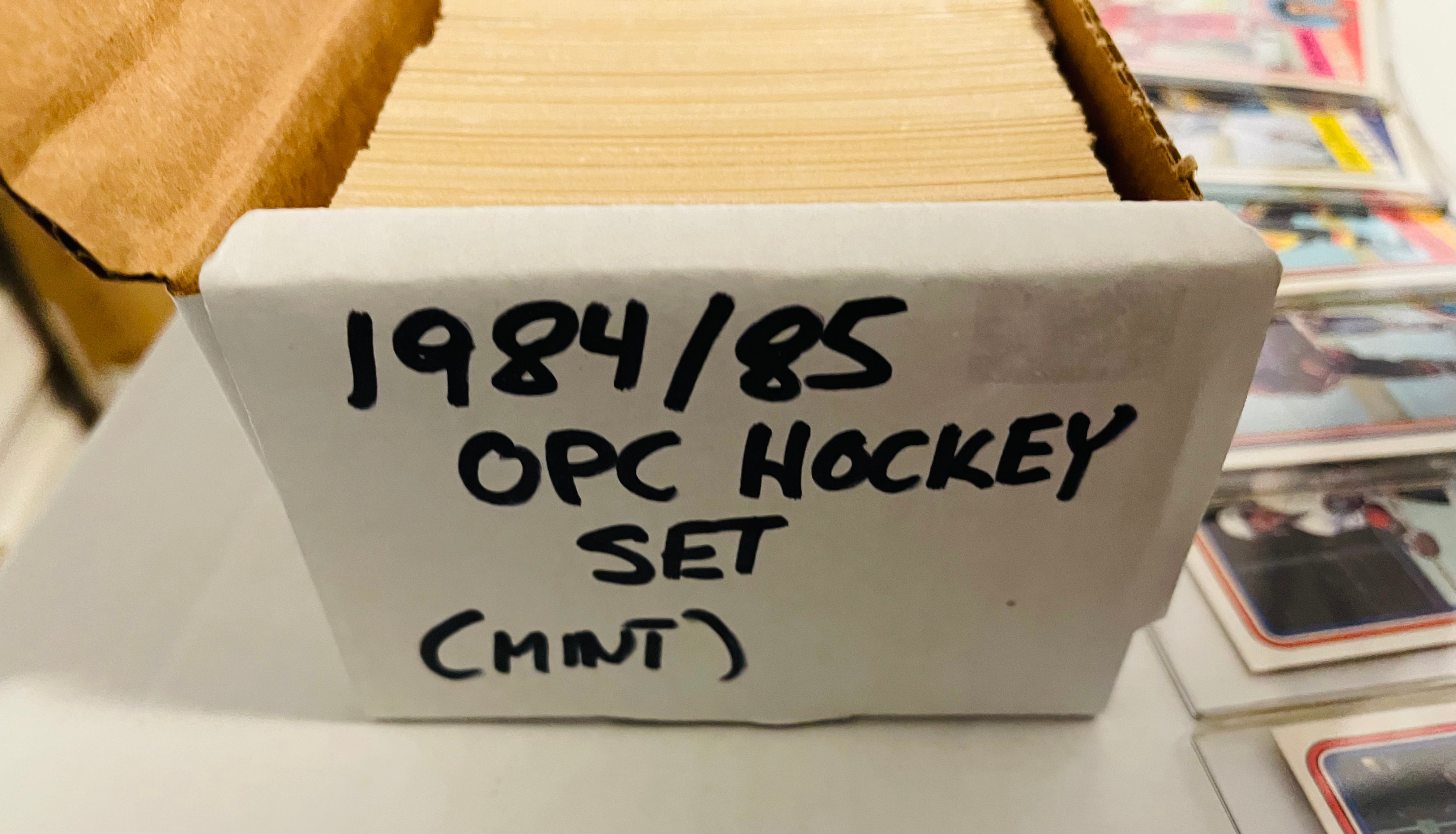 1984-85 Opc hockey cards set high grade condition
