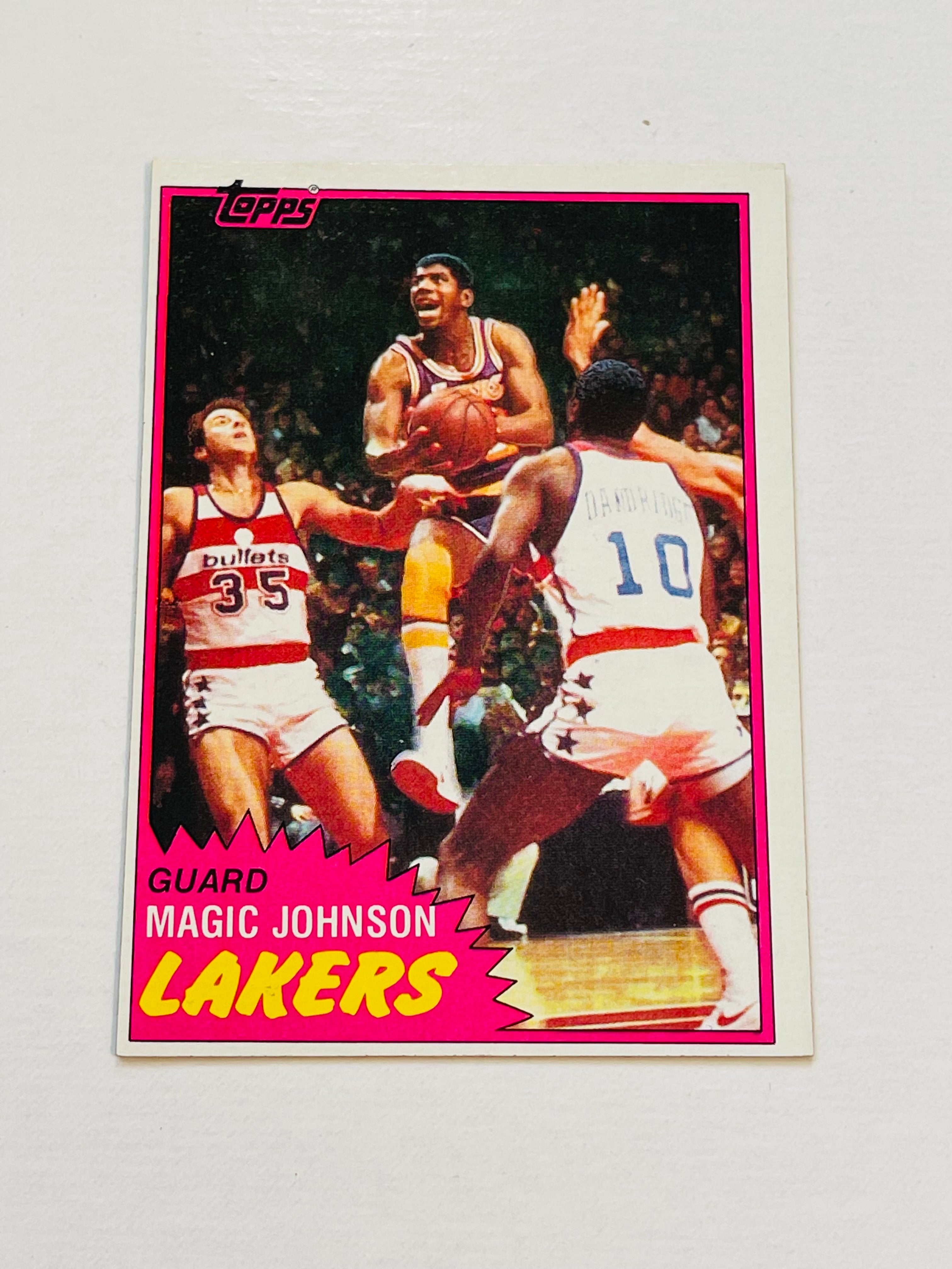 Magic Johnson 2nd year Topps basketball card 1981