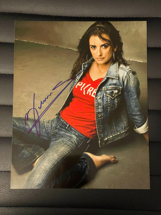 Penelope Cruz autograph 8x10 photo with COA