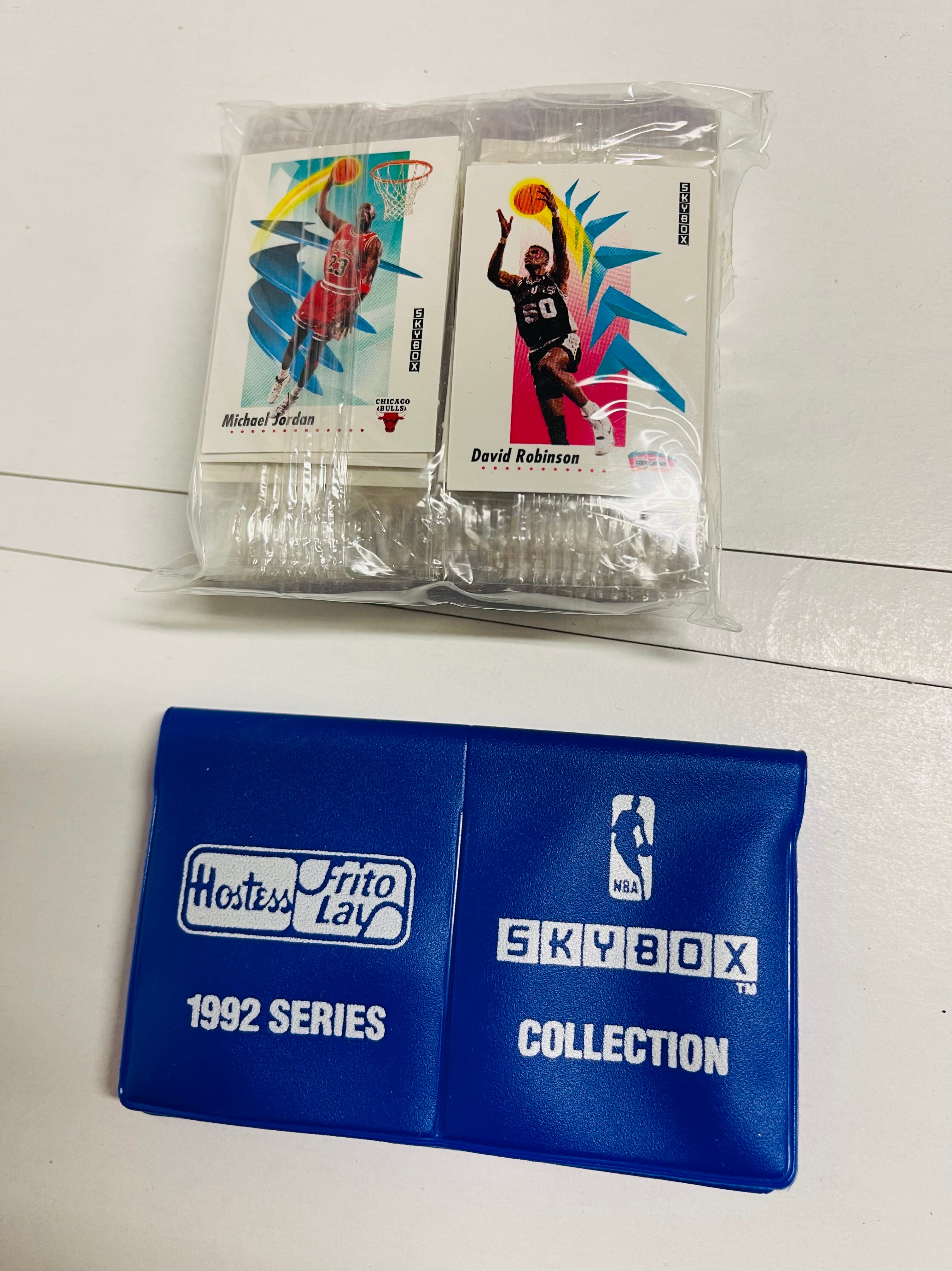 NBA Skybox Basketball Hostess Chips rare mini-cards set with rare pouch 1992