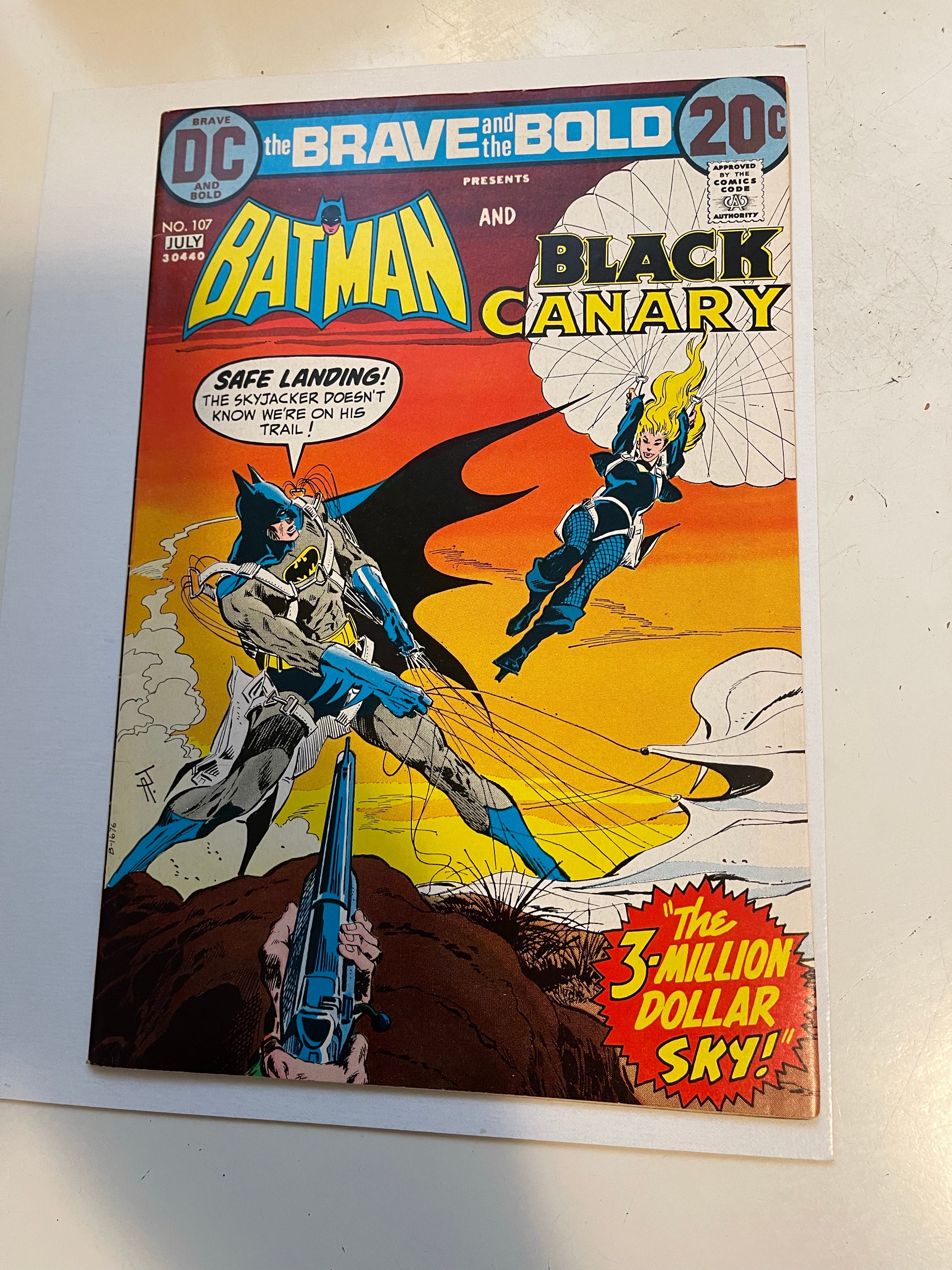 Batman Brave and Bold #107 Vf comic book