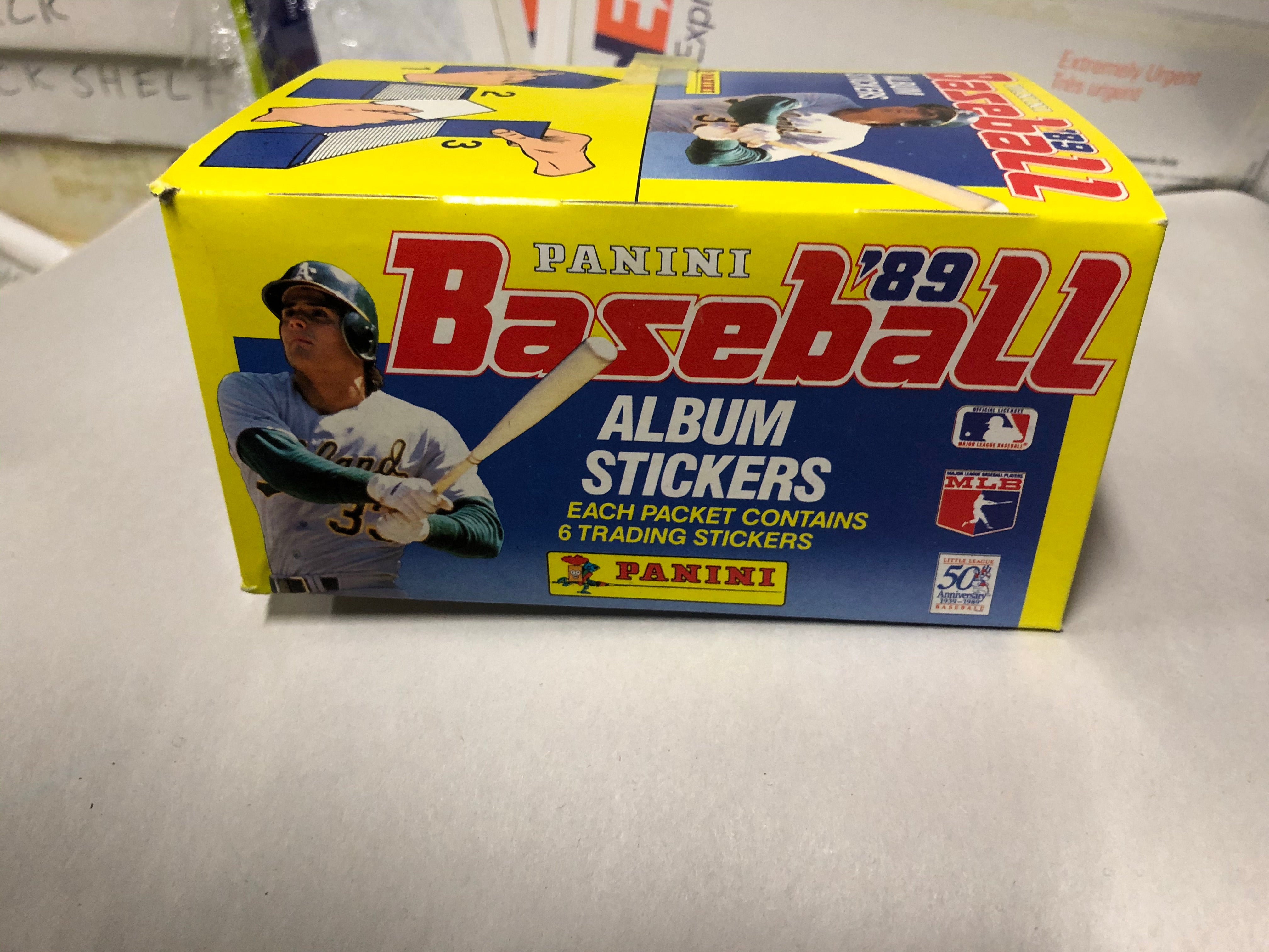 Baseball Panini rare full factory sealed 100 packs box from 1989