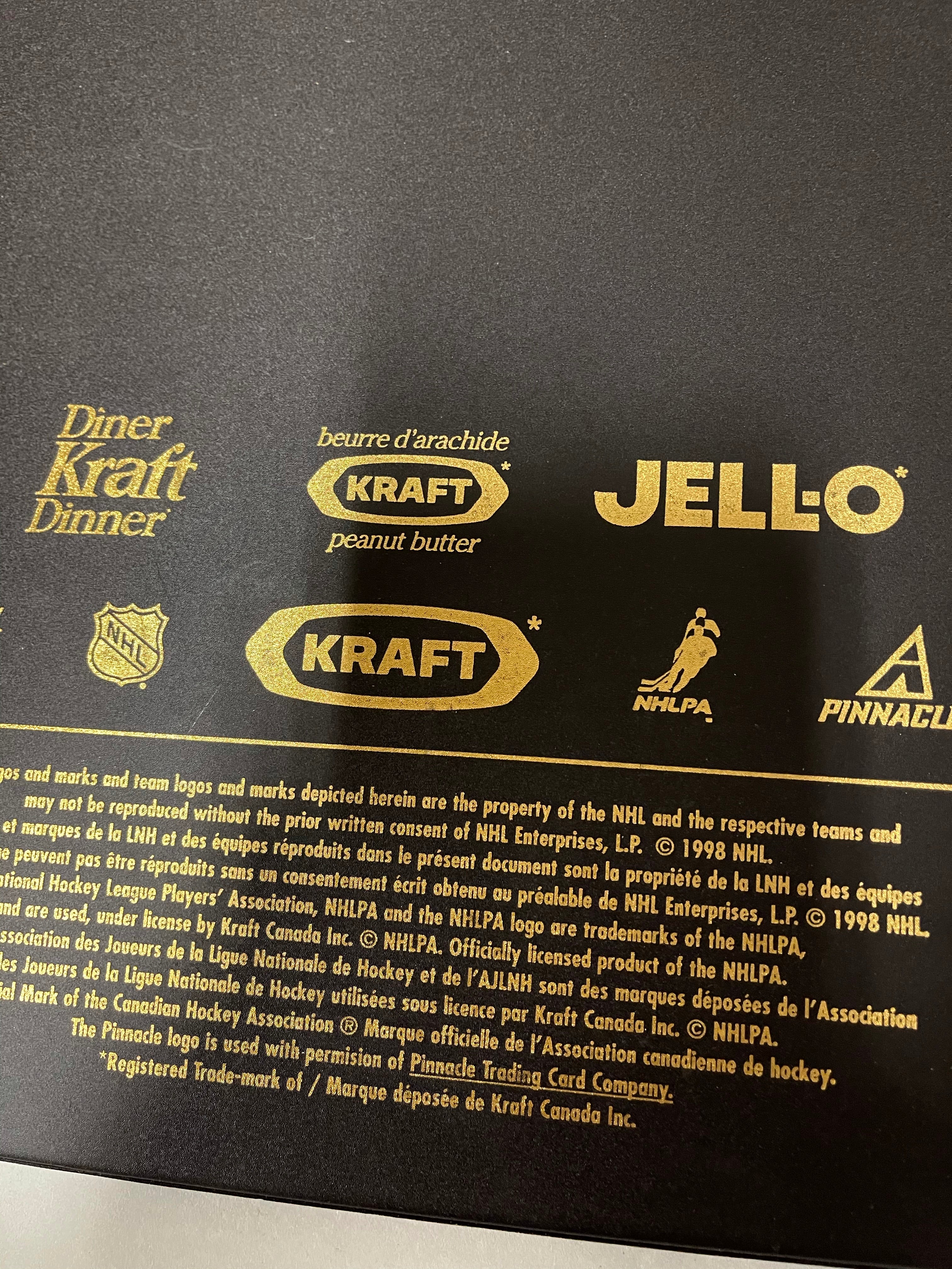 Kraft and Jello hockey cards limited issued set in binder 1997/98