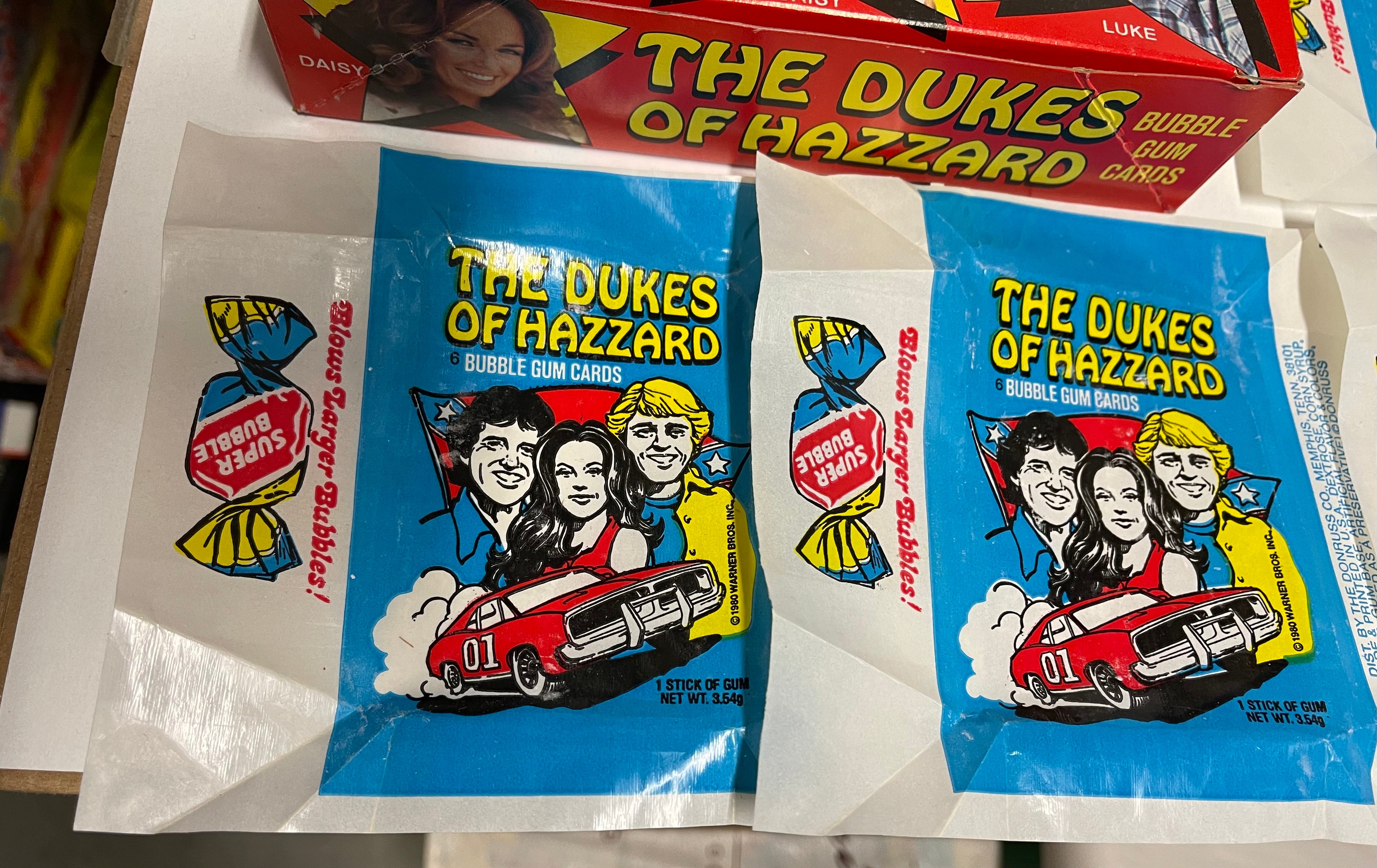 Dukes of Hazzard TV show rare empty display box with 4 wrappers 1981