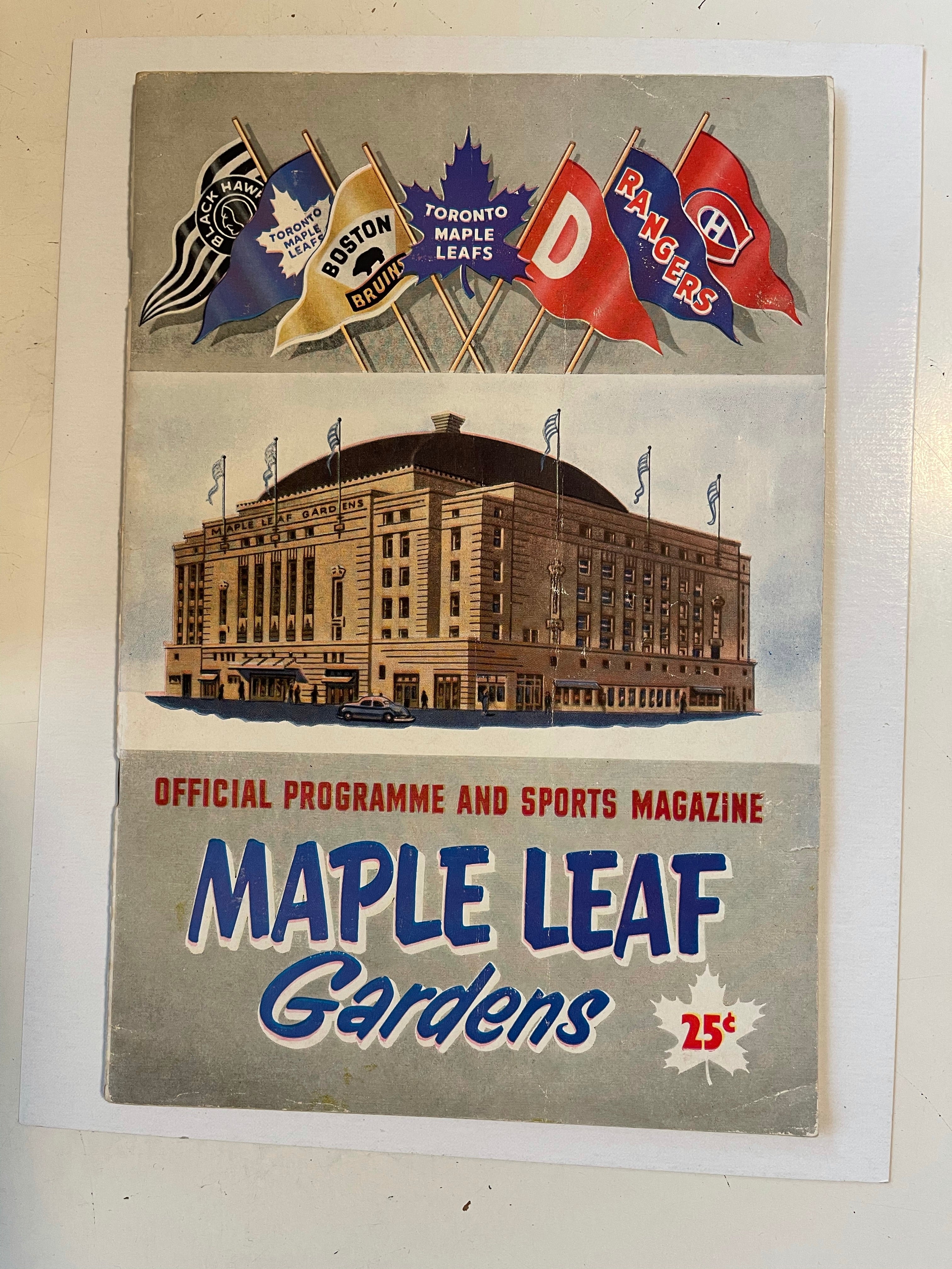 Toronto Maple Leafs hockey game program,Nov.8,1952