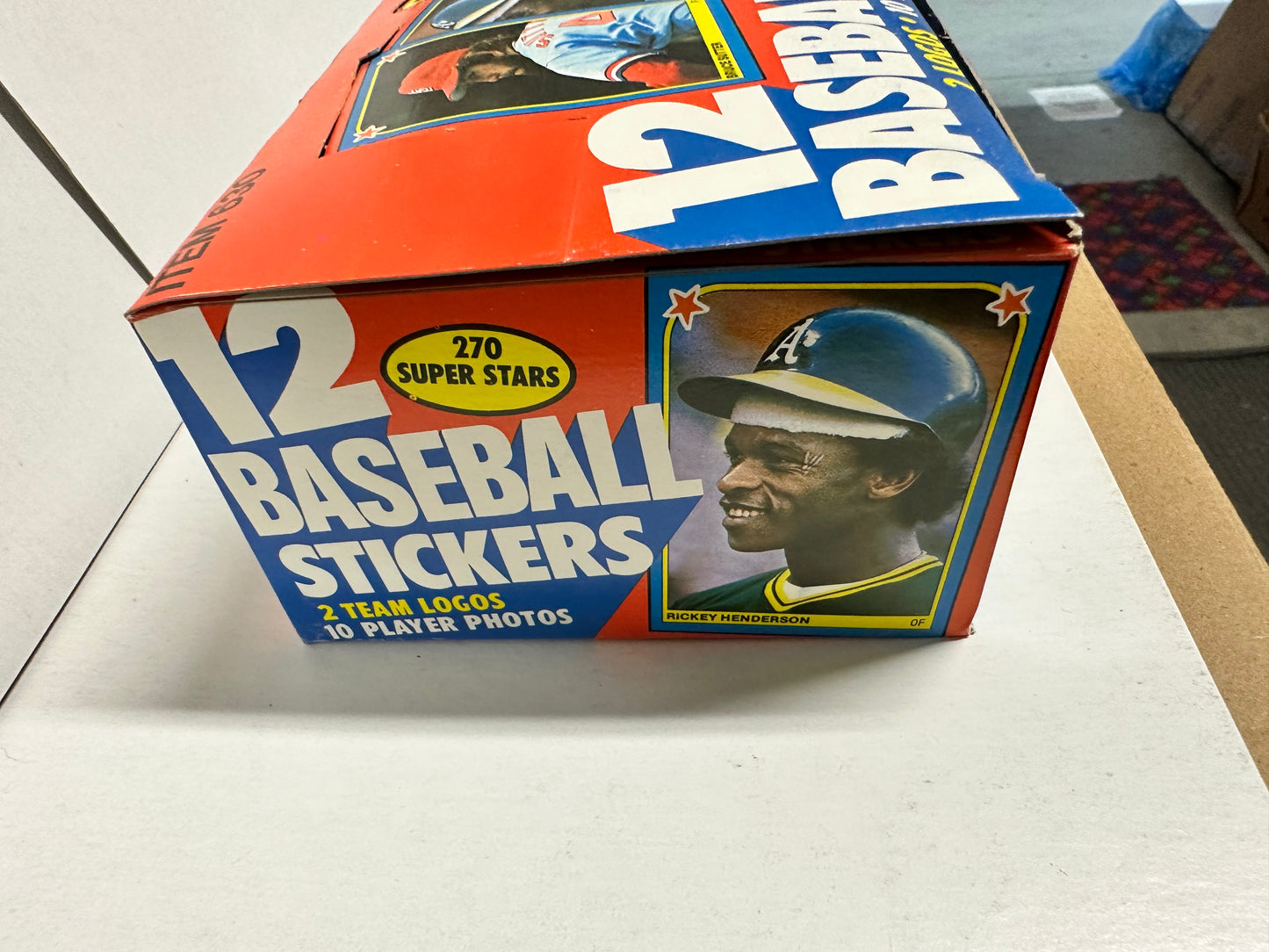 1983 Fleer baseball stickers 48 packs box