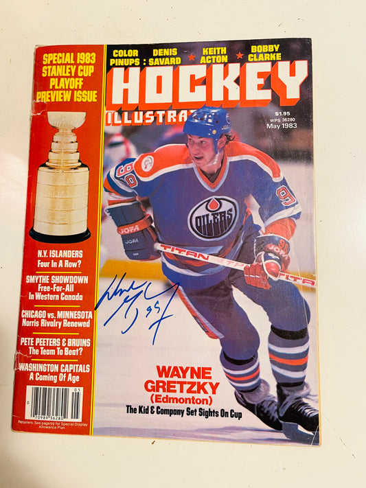 Wayne Gretzky rare autograph Hockey illustrated sports magazine with COA