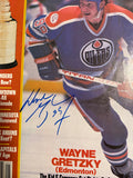 Wayne Gretzky rare autograph Hockey illustrated sports magazine with COA