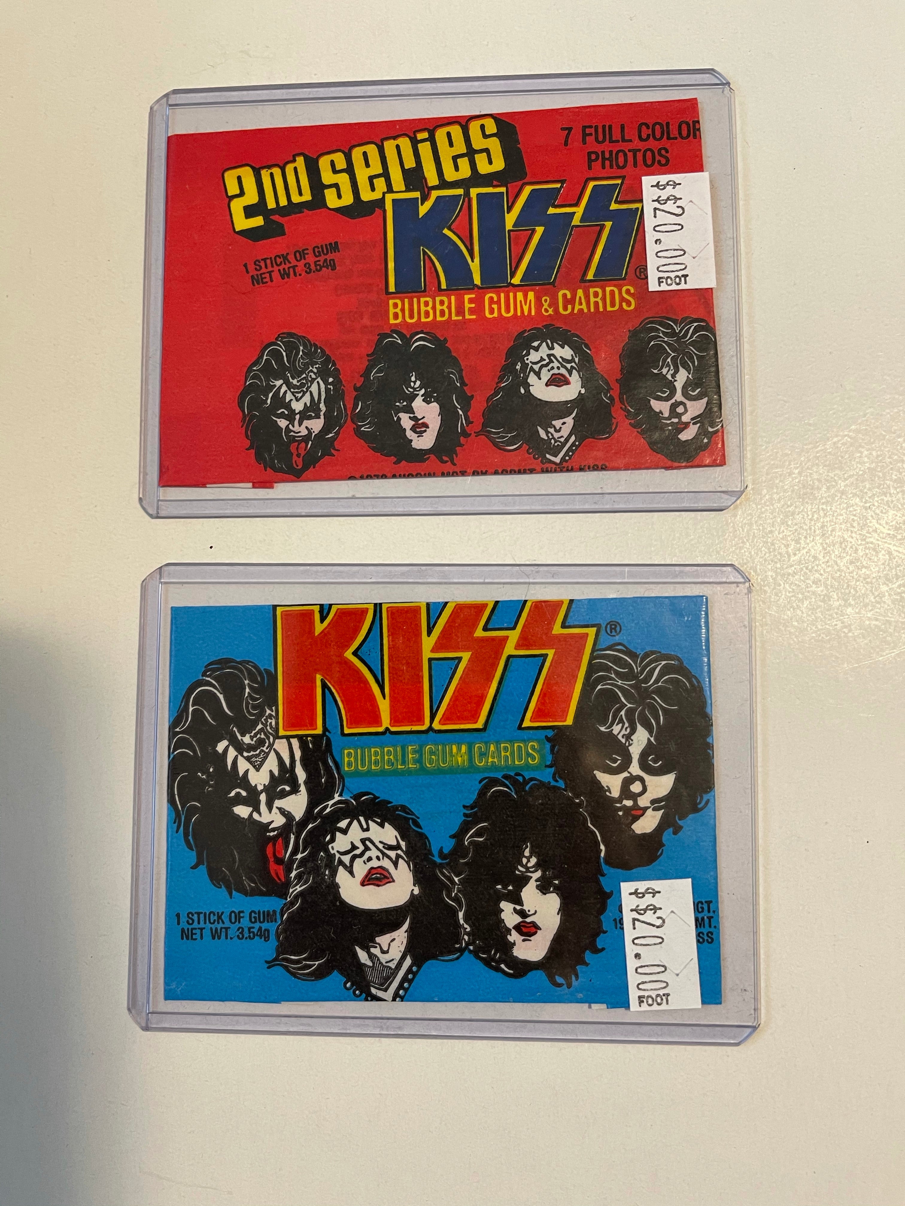 Kiss cards two vintage original wrappers 1978