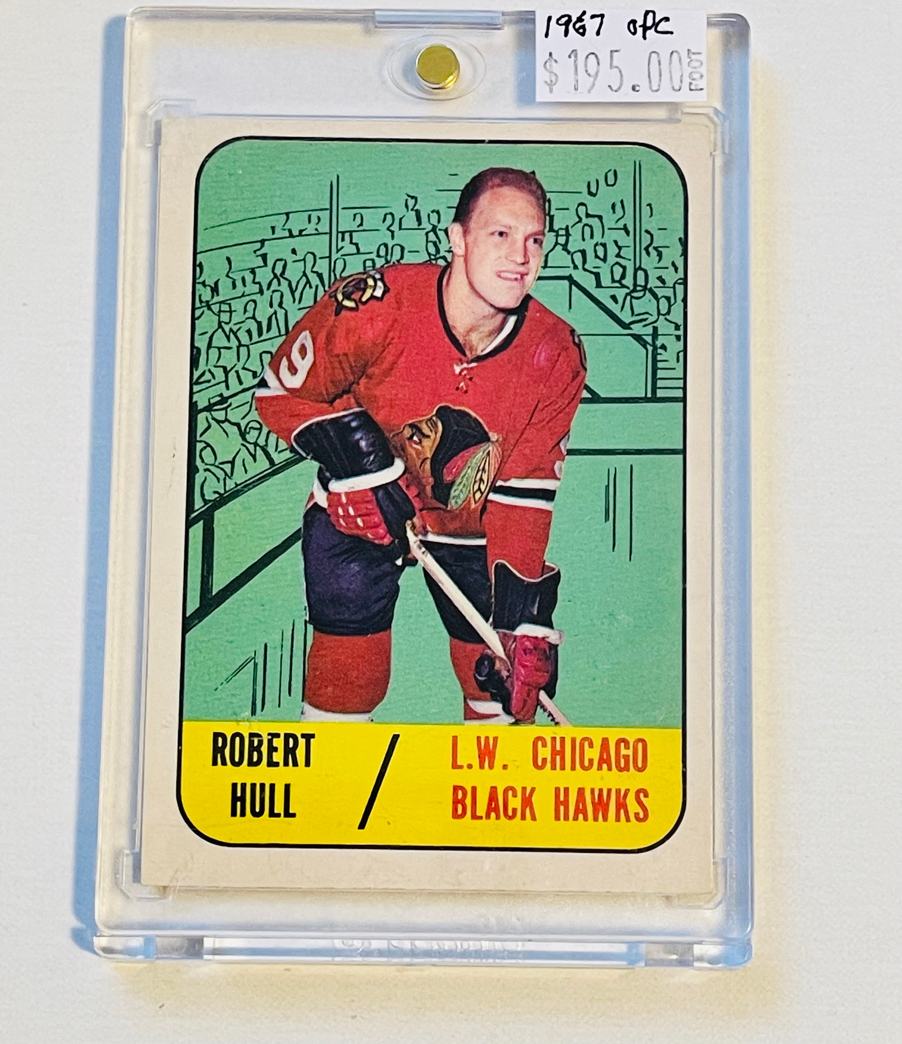 Bobby Hull Opc high grade condition hockey card 1967