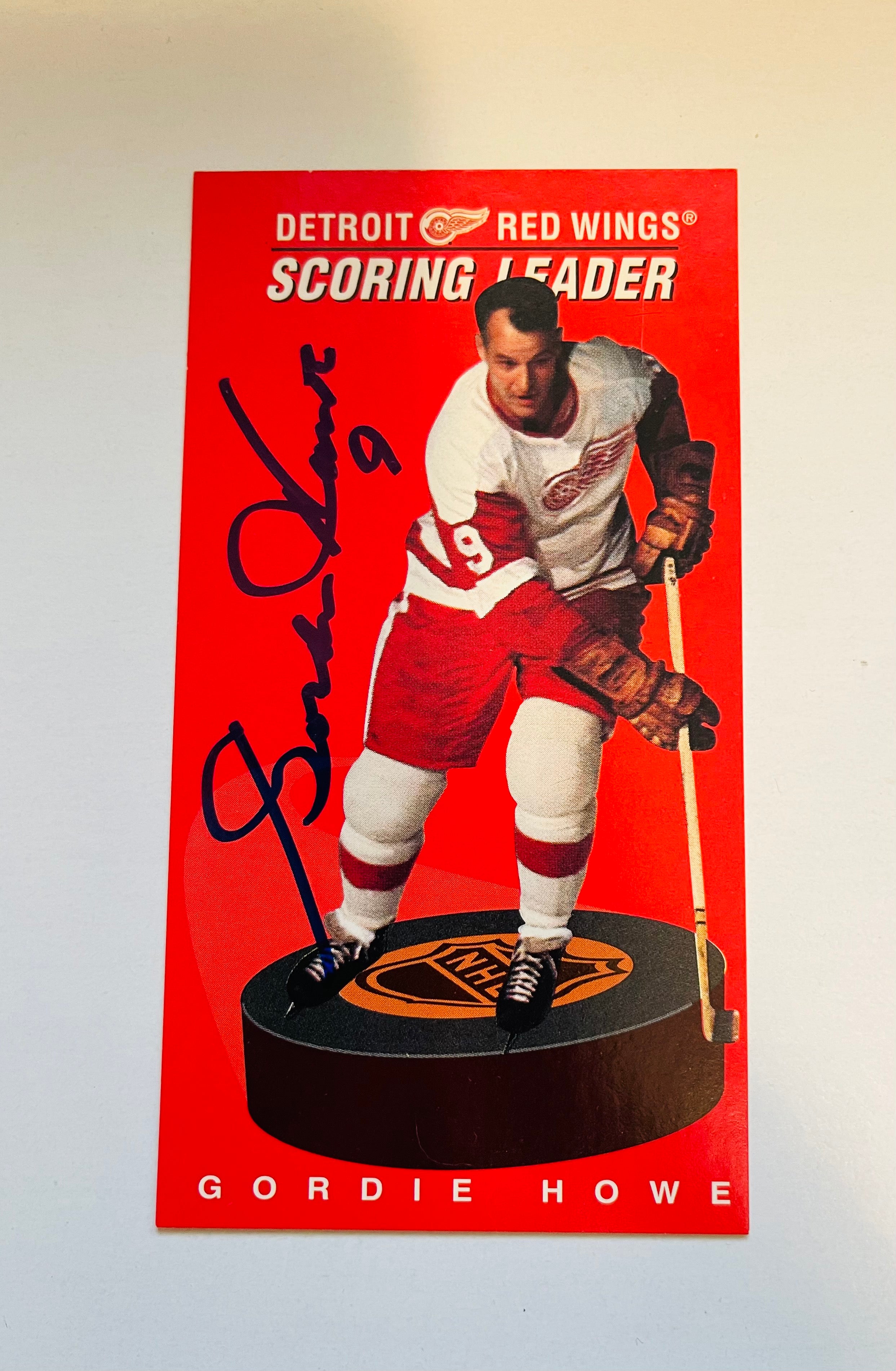 Gordie Howe autograph in person hockey card with COA