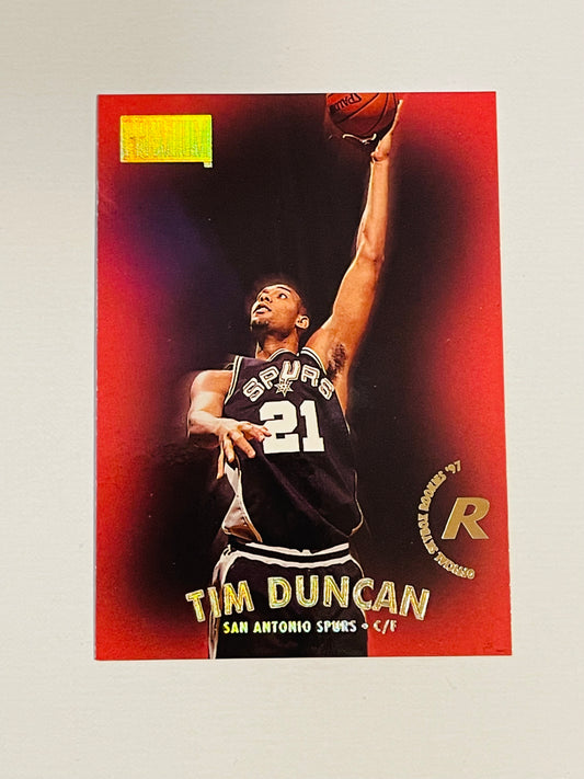 Tim Duncan Skybox high grade rookie basketball card 1997