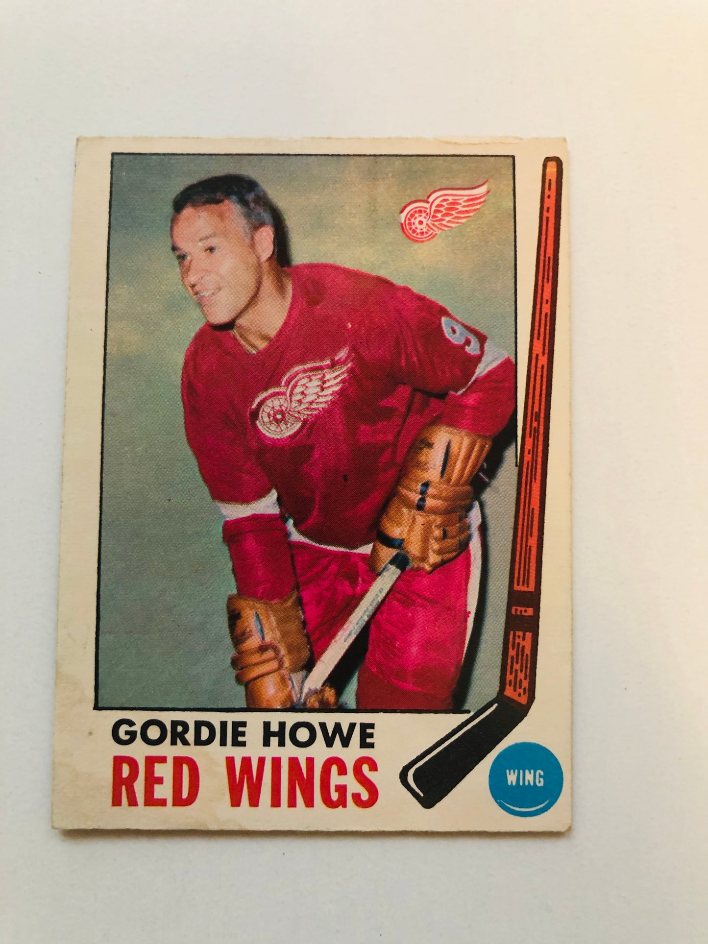 Gordie Howe opc hockey card with stamp 1969