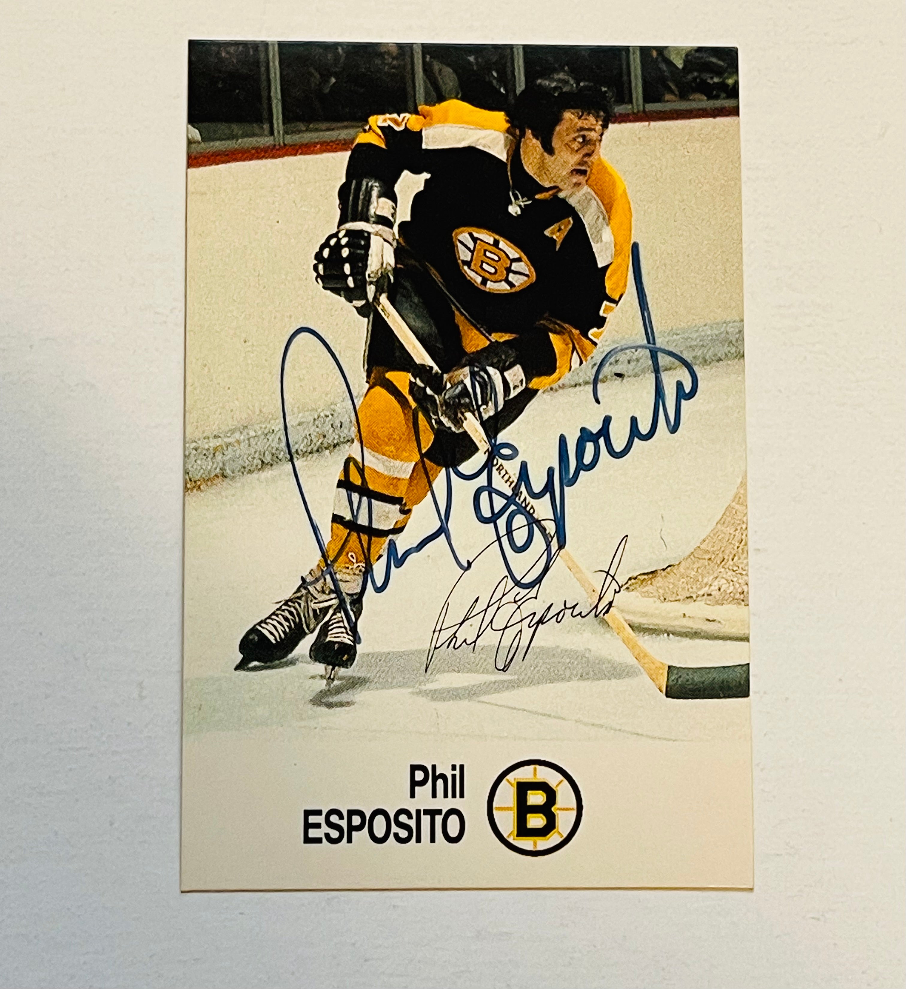 Phil Esposito autograph hockey card with COA