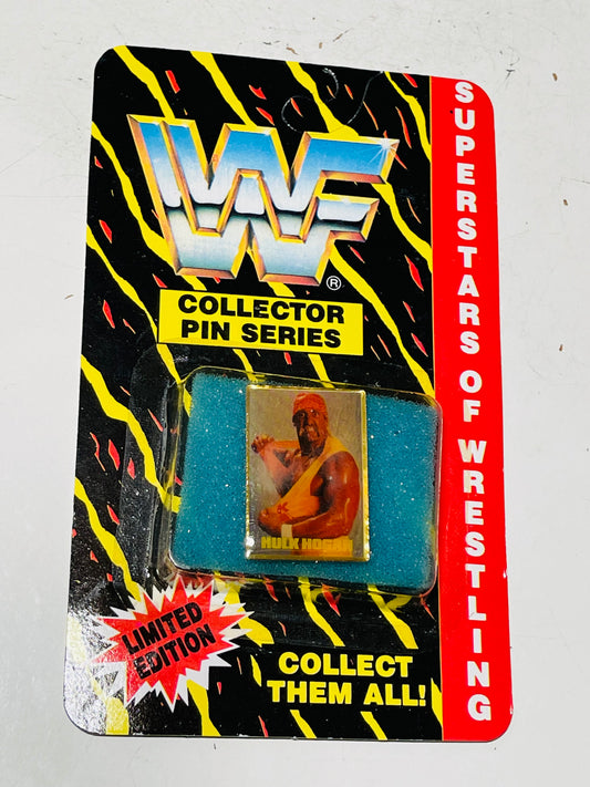 Hulk Hogan Wrestling rare collectible pin in package 1991