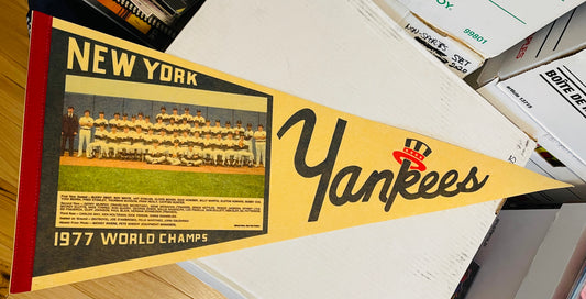 New York Yankees team photo World Series pennant 1977