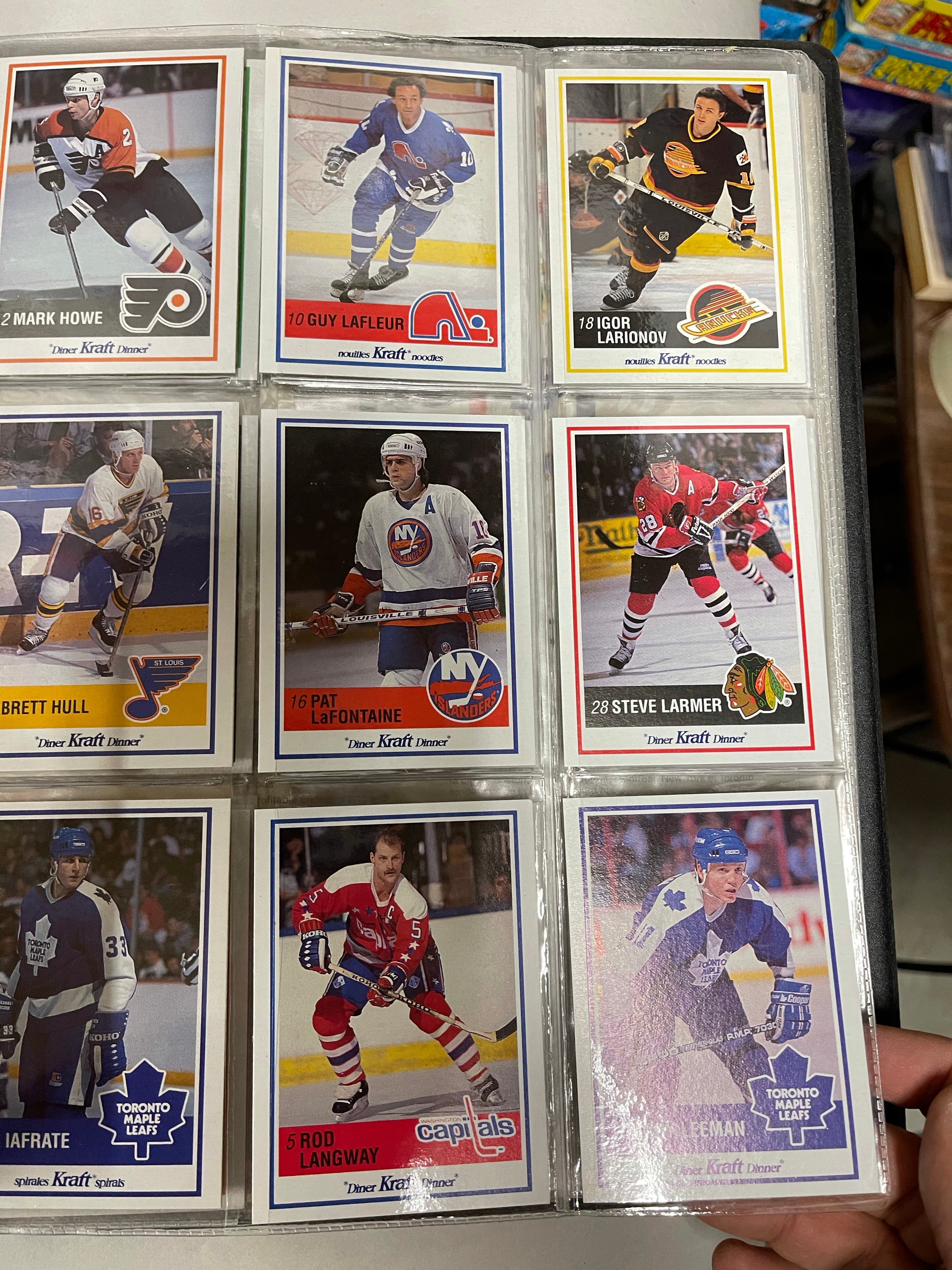 Kraft hockey limited issued complete cards set in Binder 1991/92